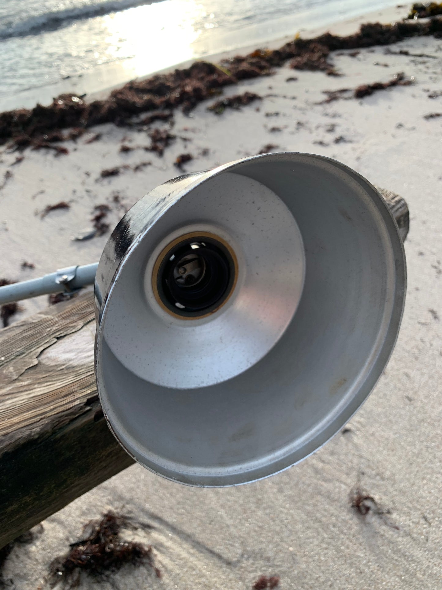 Midgard lampa av Curt Fischer