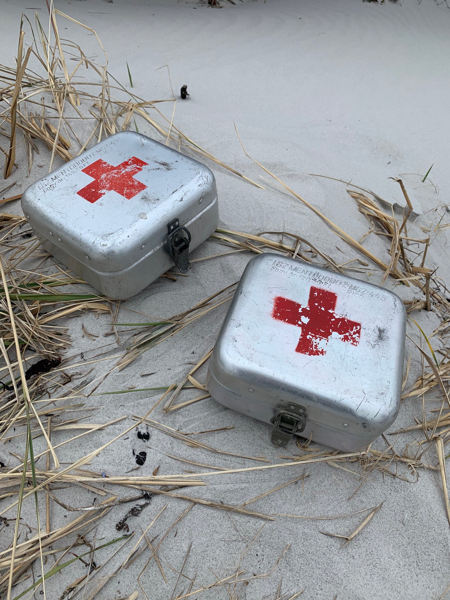 Röda korset box - Priset är pr PCS.