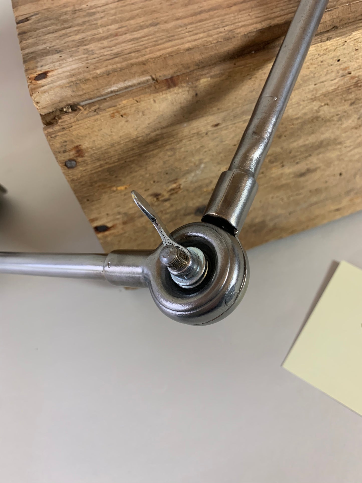 Kaiser Idell vägglampa