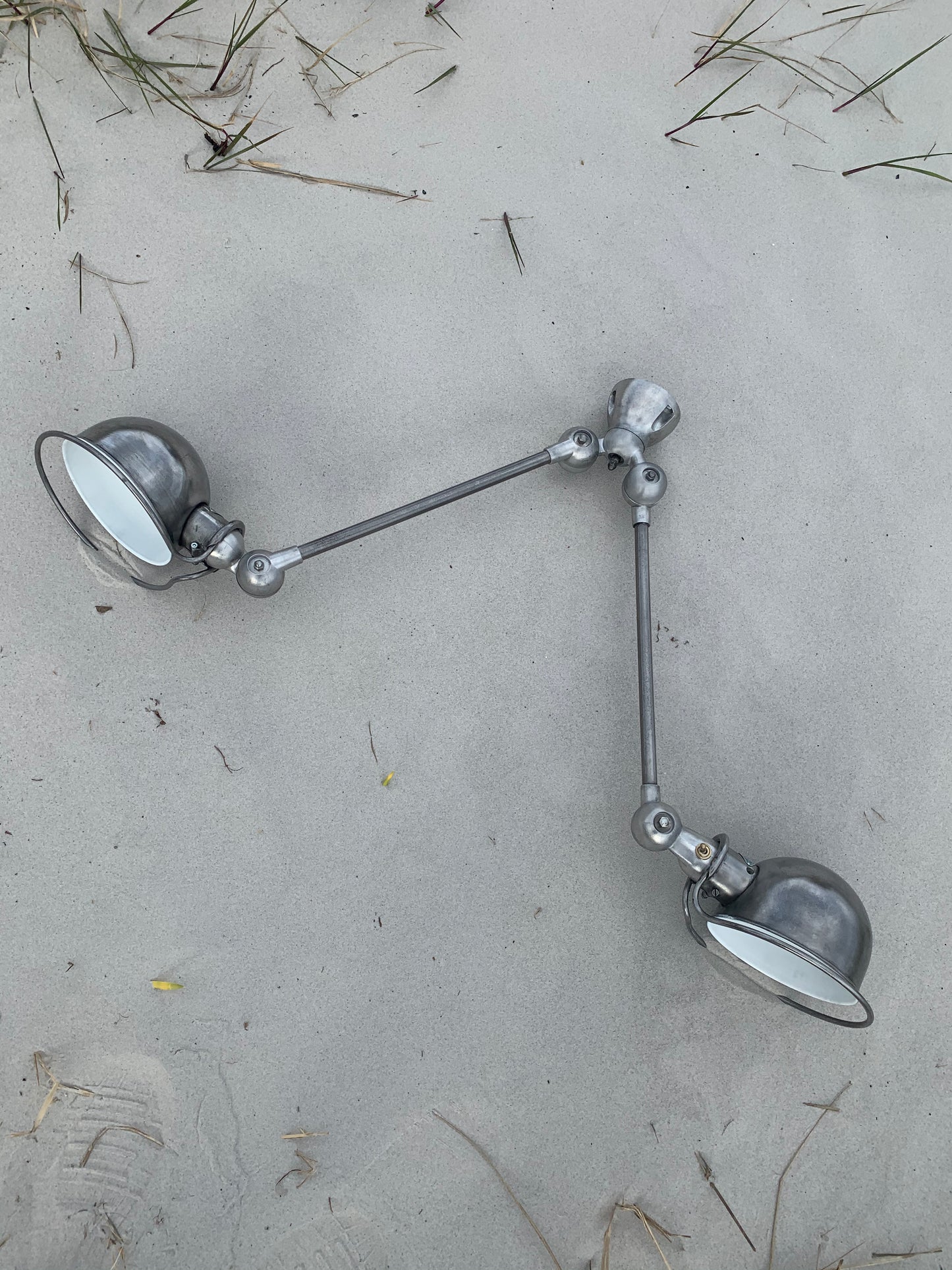Jieldé tak- eller vägglampa med två armar