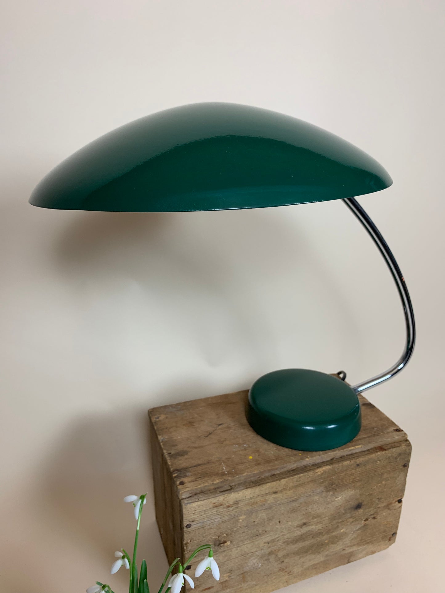Vintage Cossack UFO Bordslampa från 1950-talet.