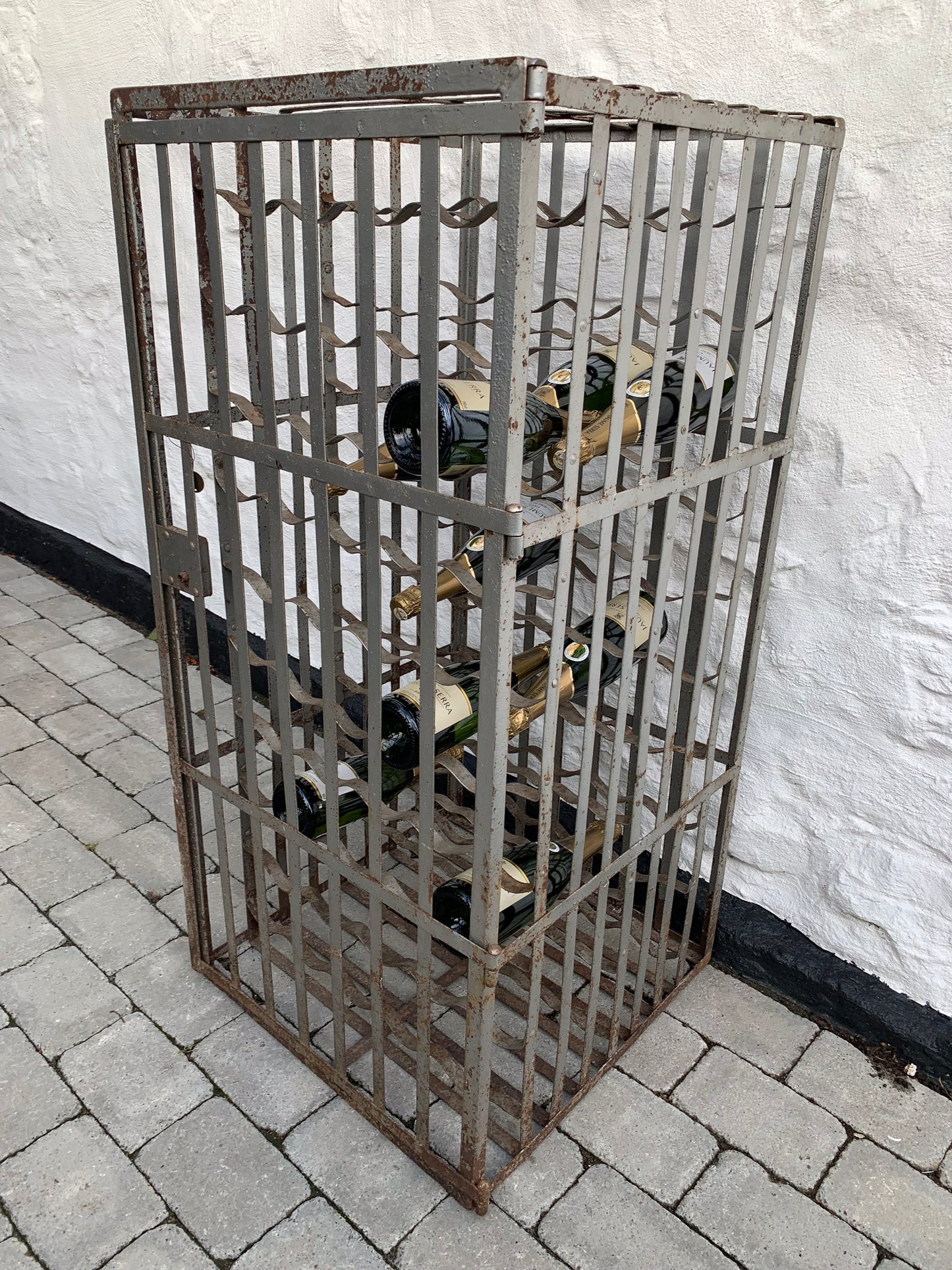 Vinkällare från ett franskt slott