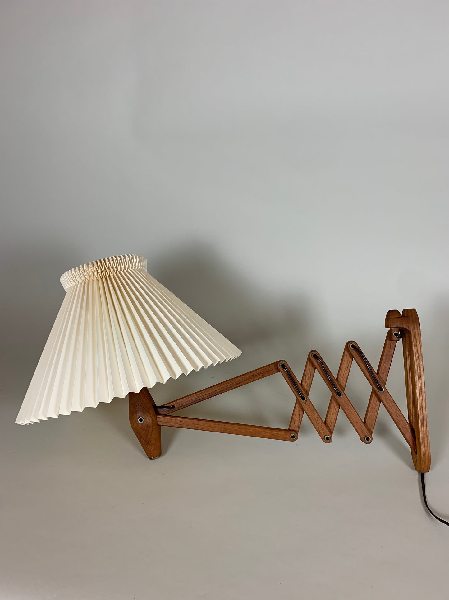 Saxe lampa med Le Klint skärm