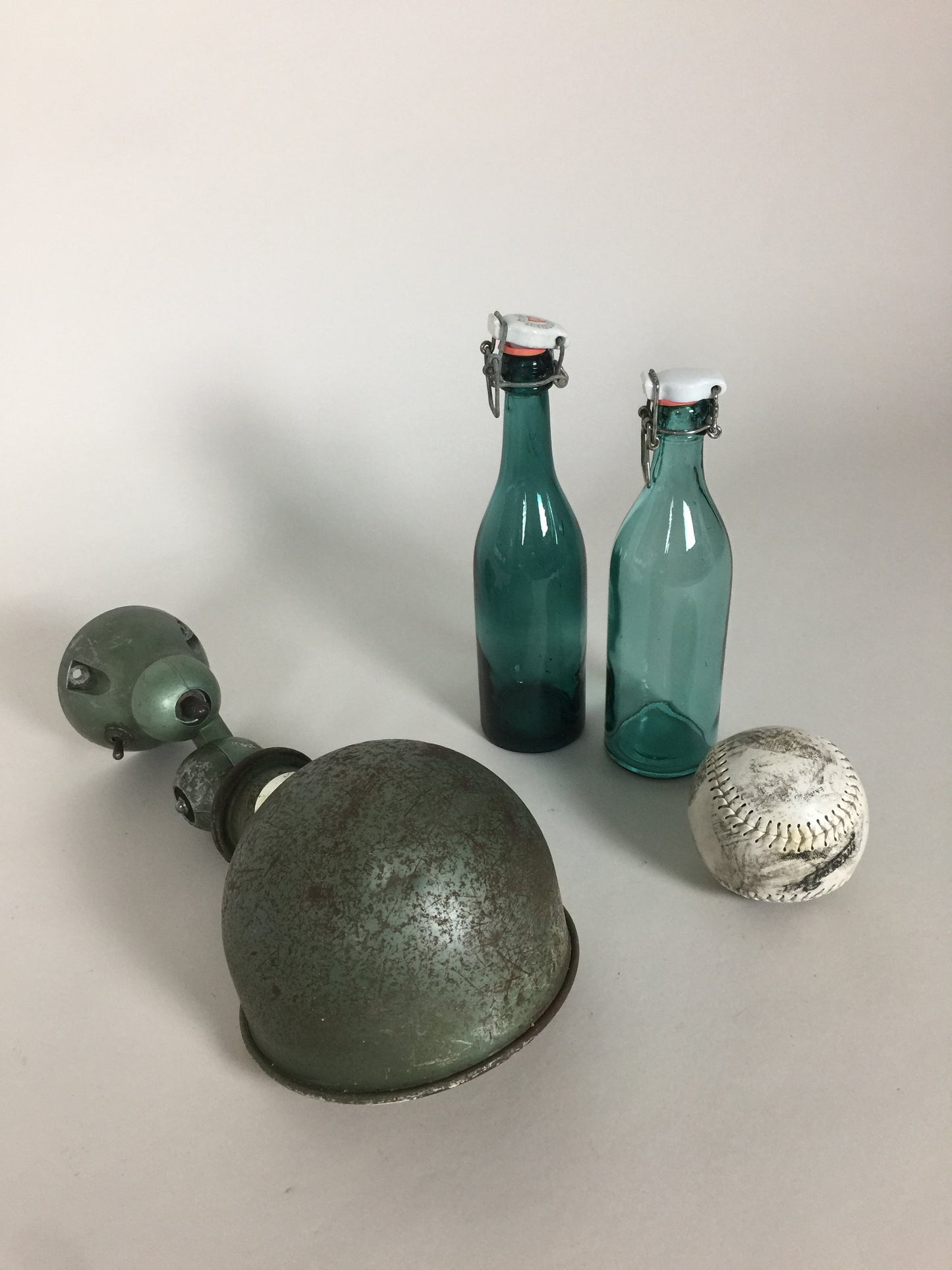 Jieldé lampa i grönt med strömbrytare