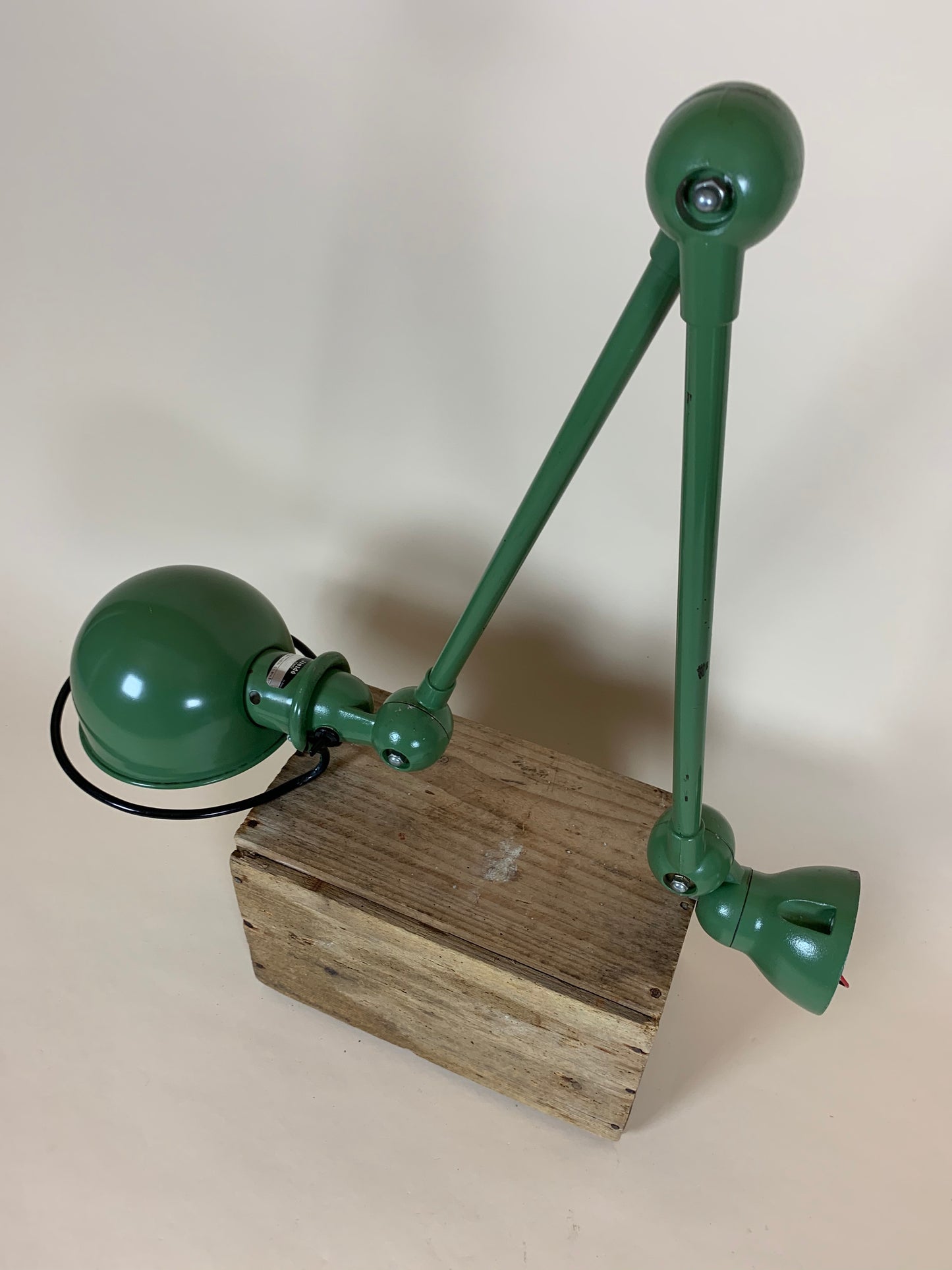 Jieldé vägglampa med 2 armar - Grön