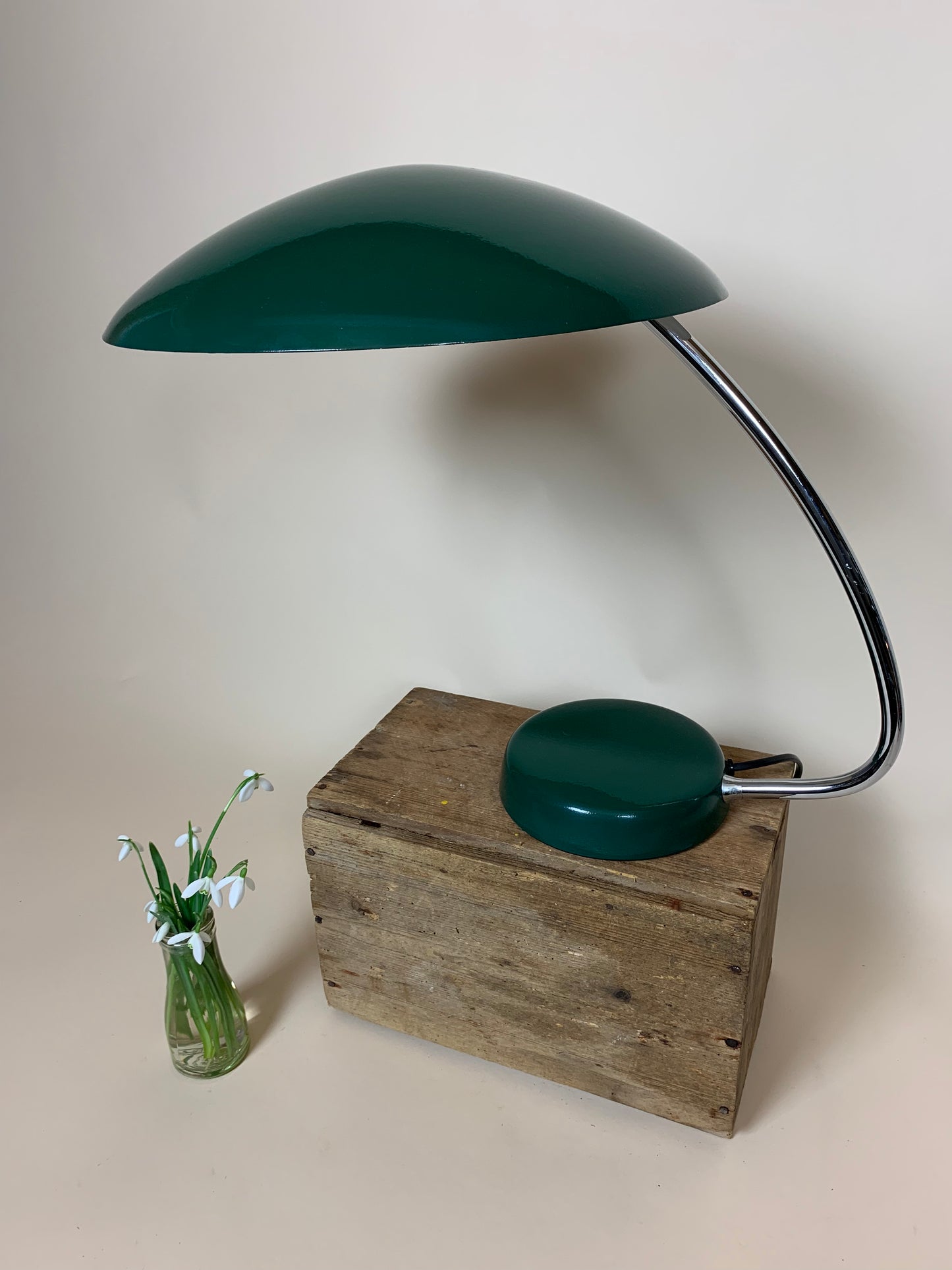 Vintage Cossack UFO Bordslampa från 1950-talet.