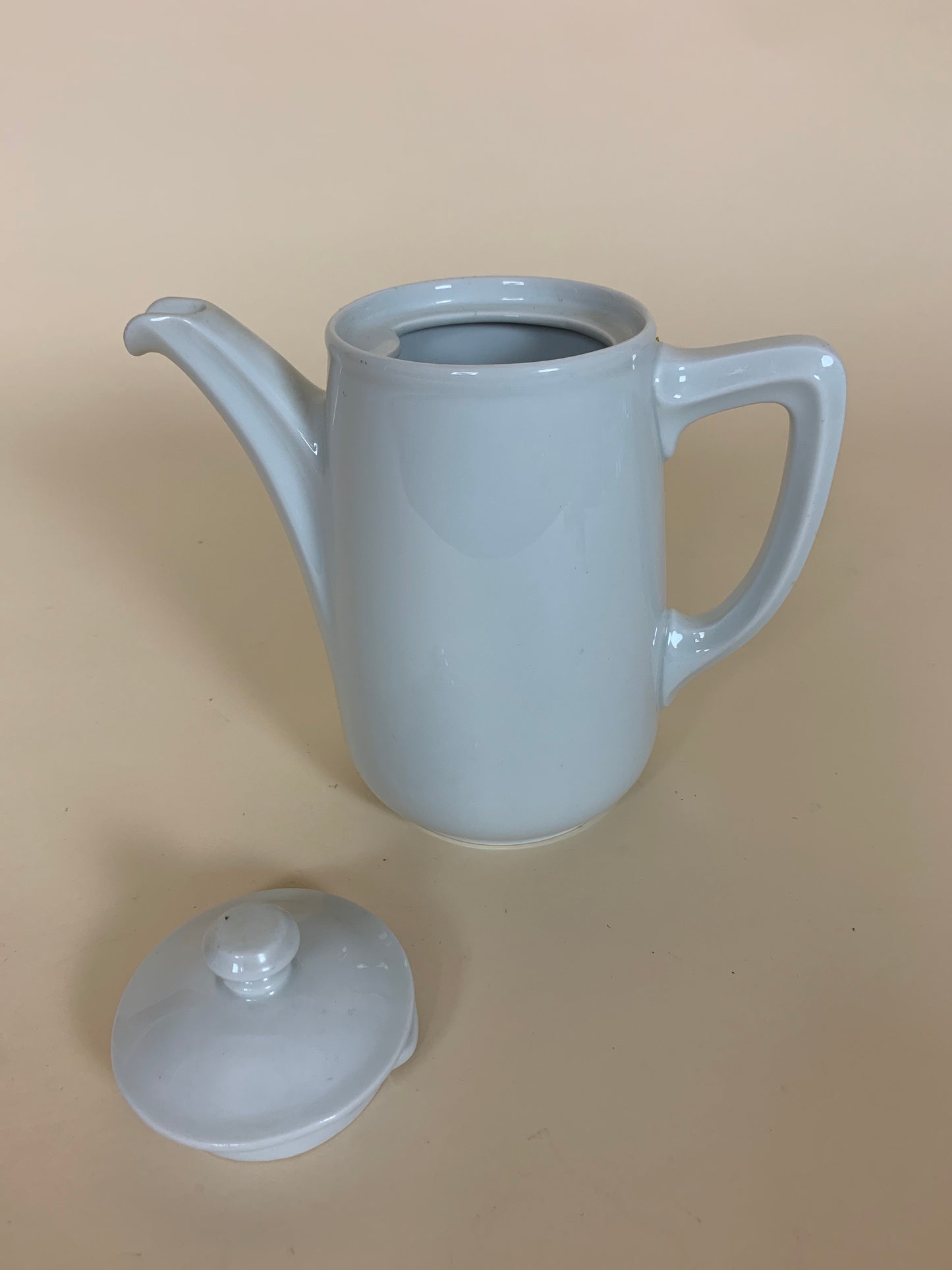 Porslinskanna med lock