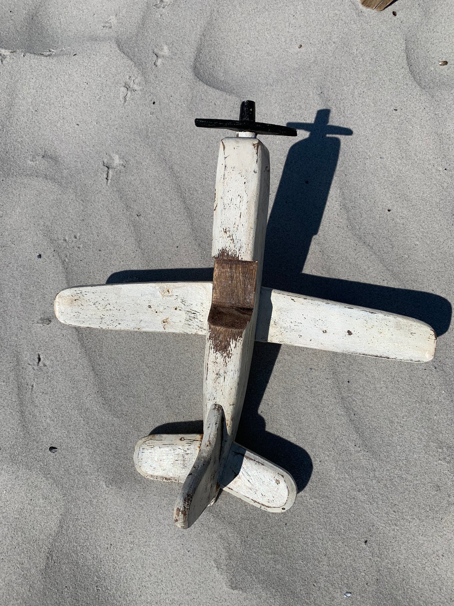 Dekorativt träflygplan