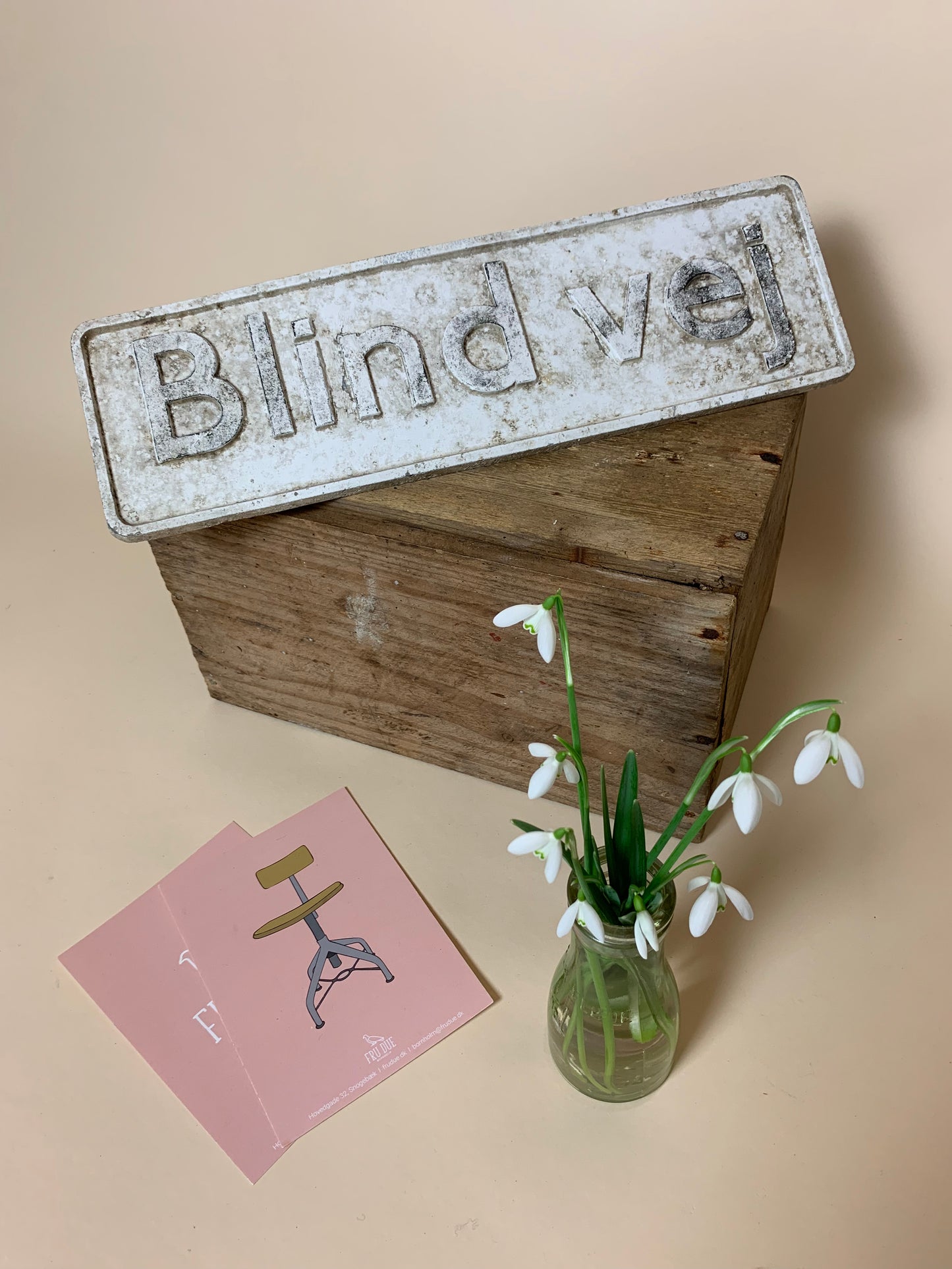 Charmig skylt - blind väg