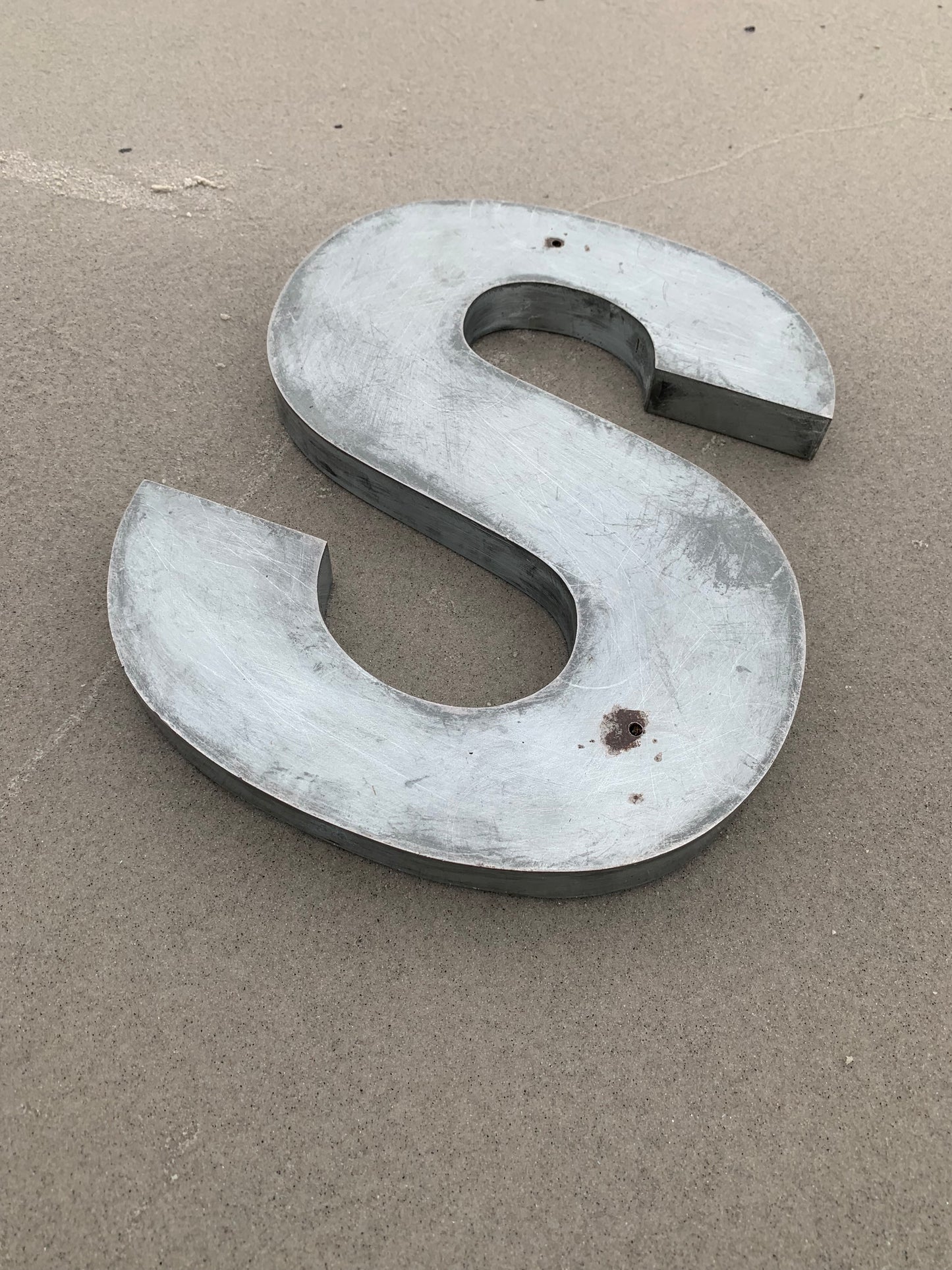 Bokstav - S (Fasadbokstav)