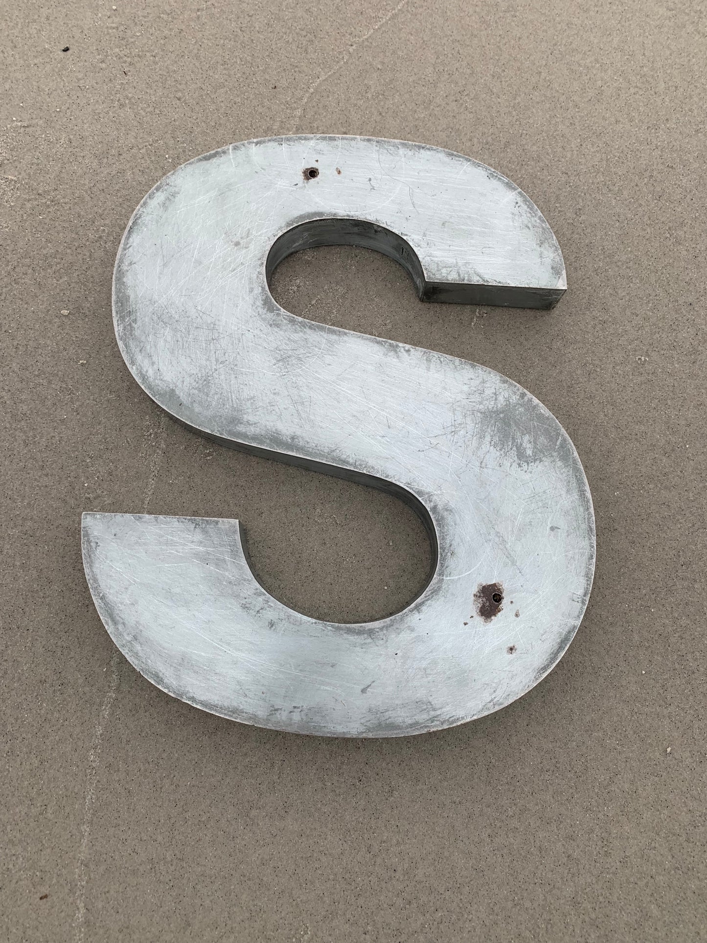 Bokstav - S (Fasadbokstav)