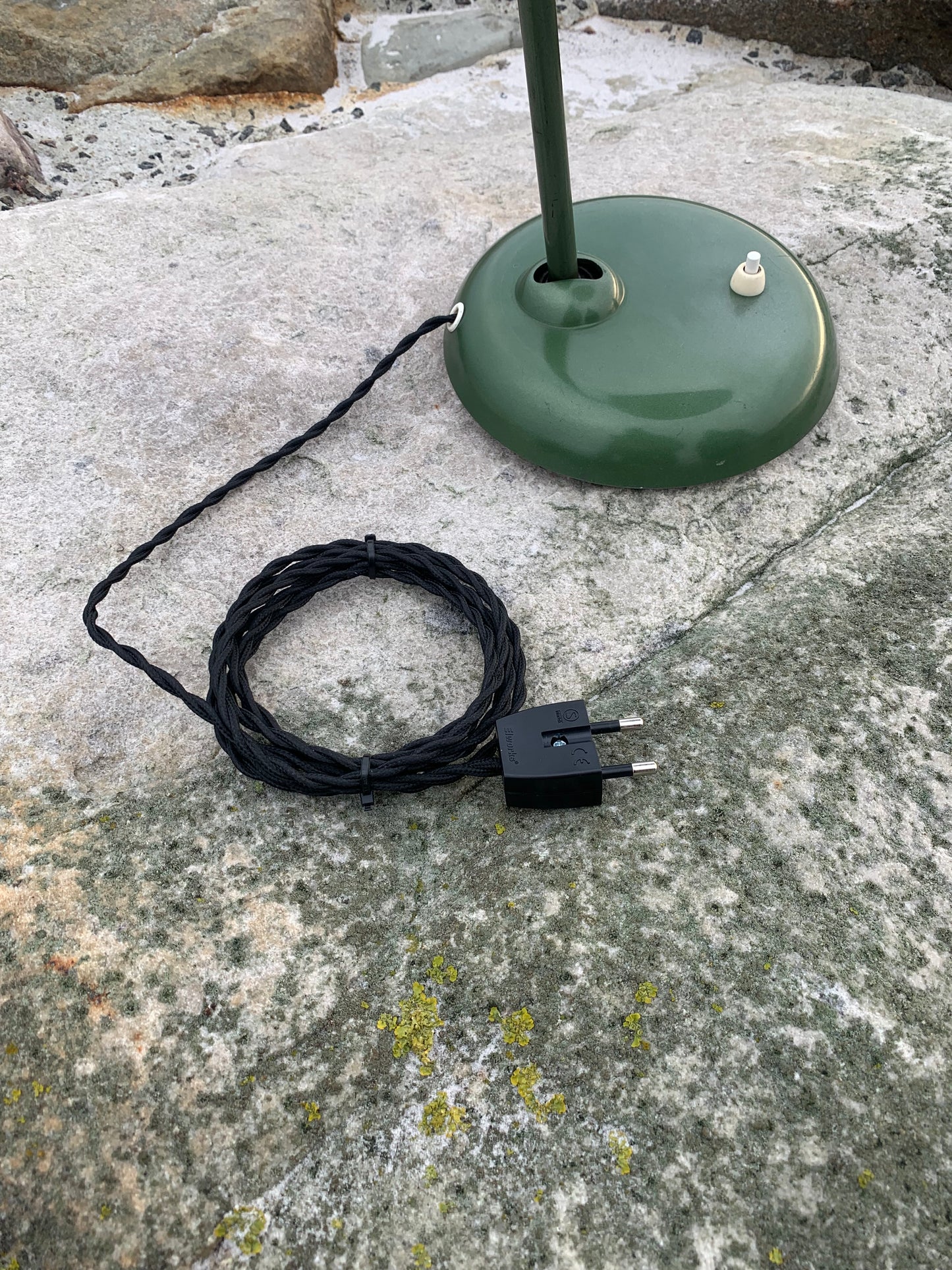 Kaiser Idell 6556 - Originalgrön (den något mer sällsynta lacken)