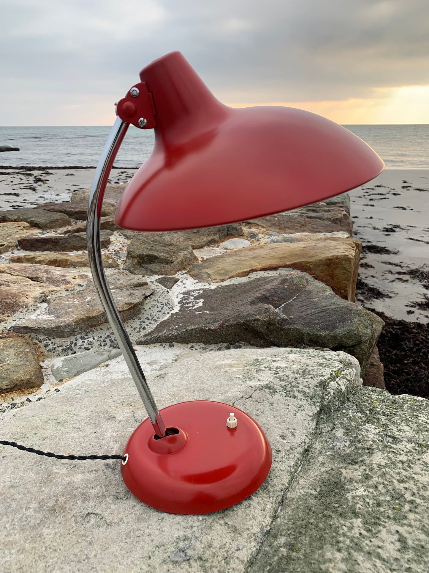 Kaiser Idell 6786 - Original röd