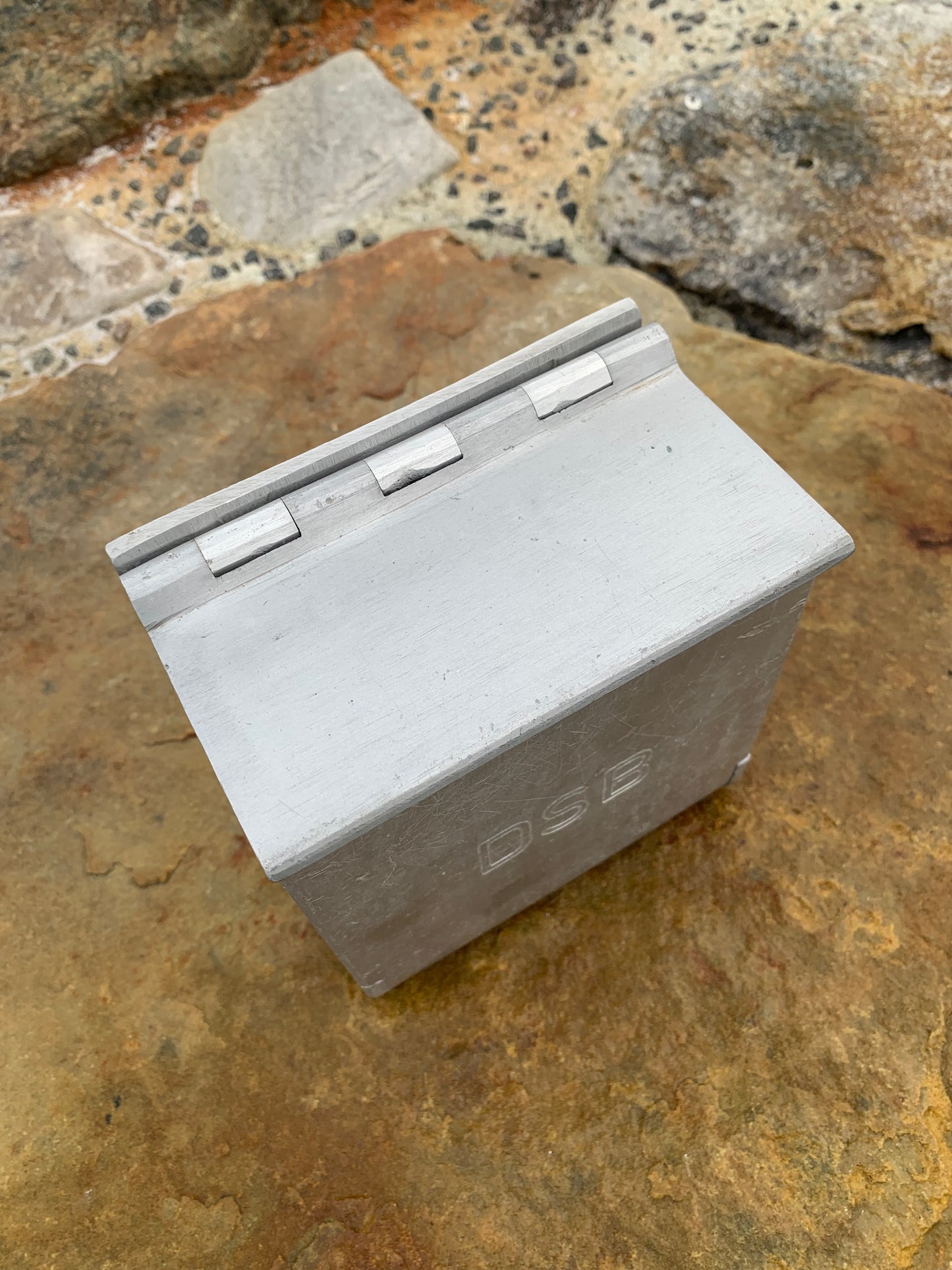 DSB askkopp med logotyp