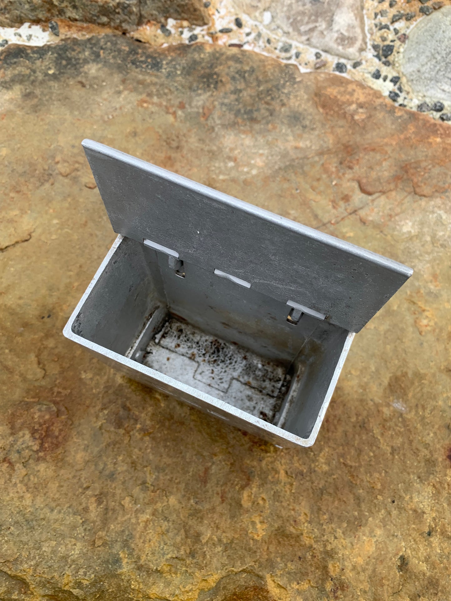 DSB askkopp med logotyp