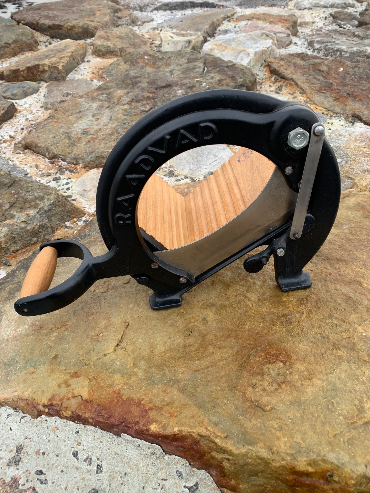 Raadvad brödskärare