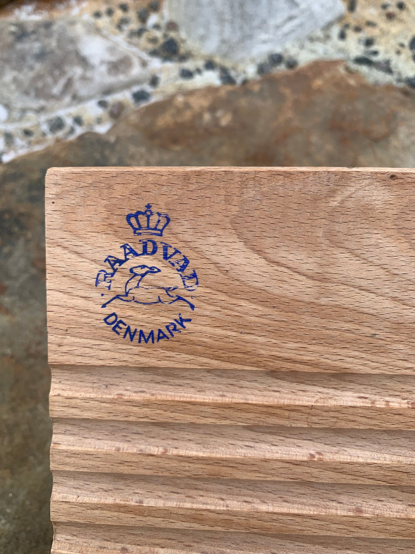 Raadvad brödskärare