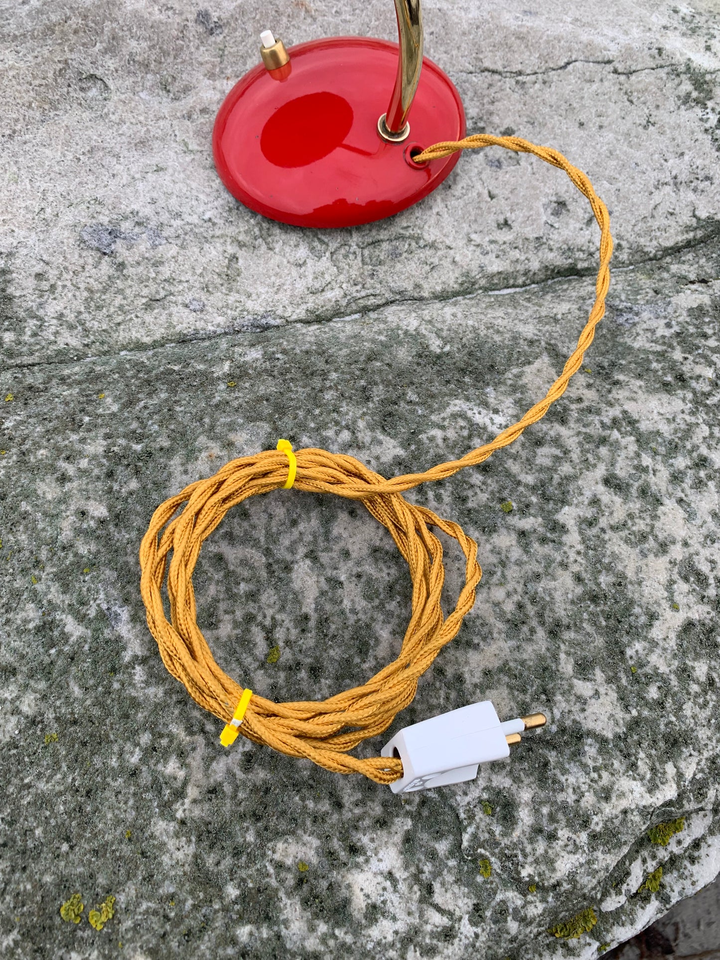 Kaiser Idell 6781 - Original röd