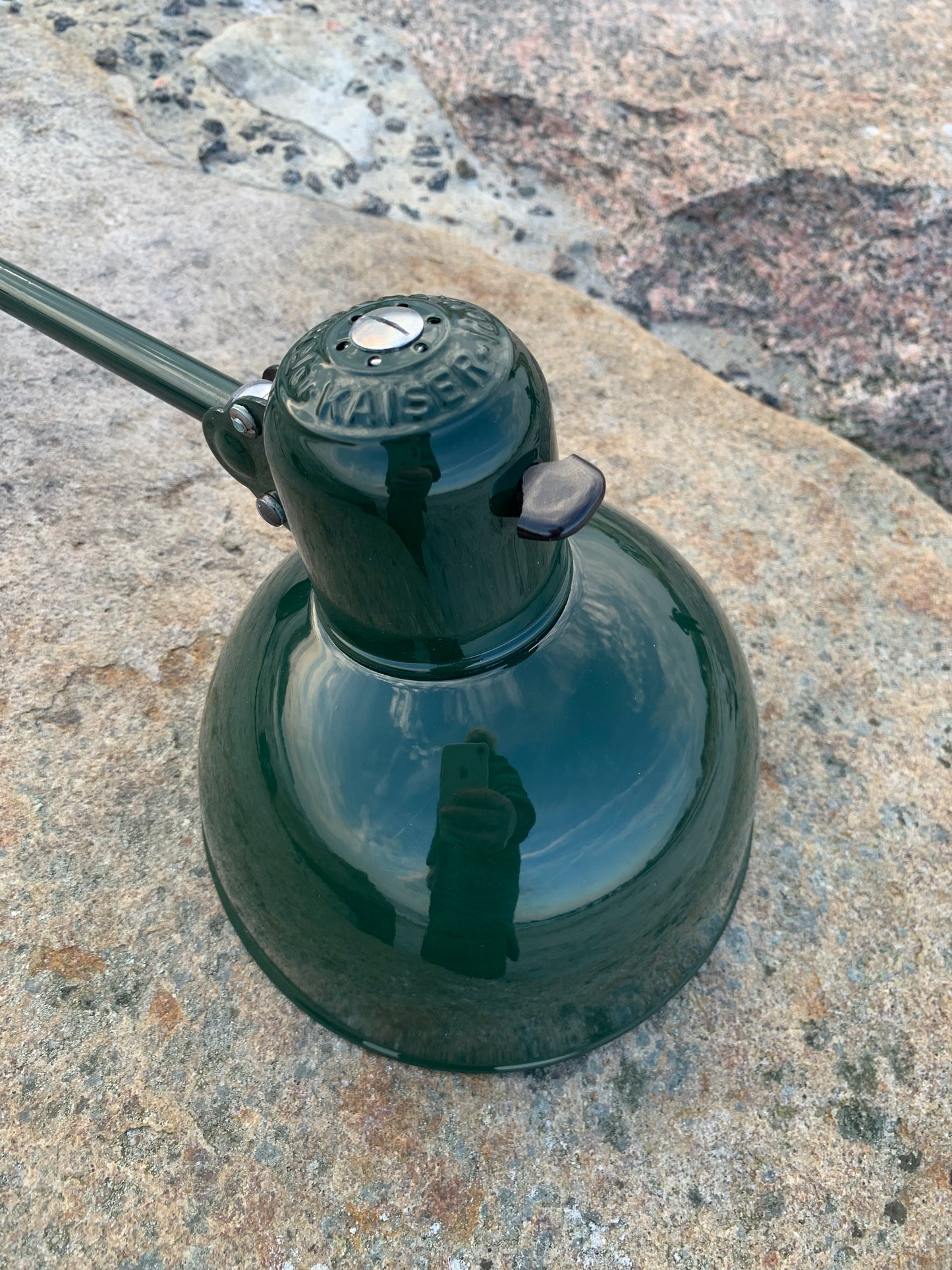Kaiser Idell 6723 - Grön