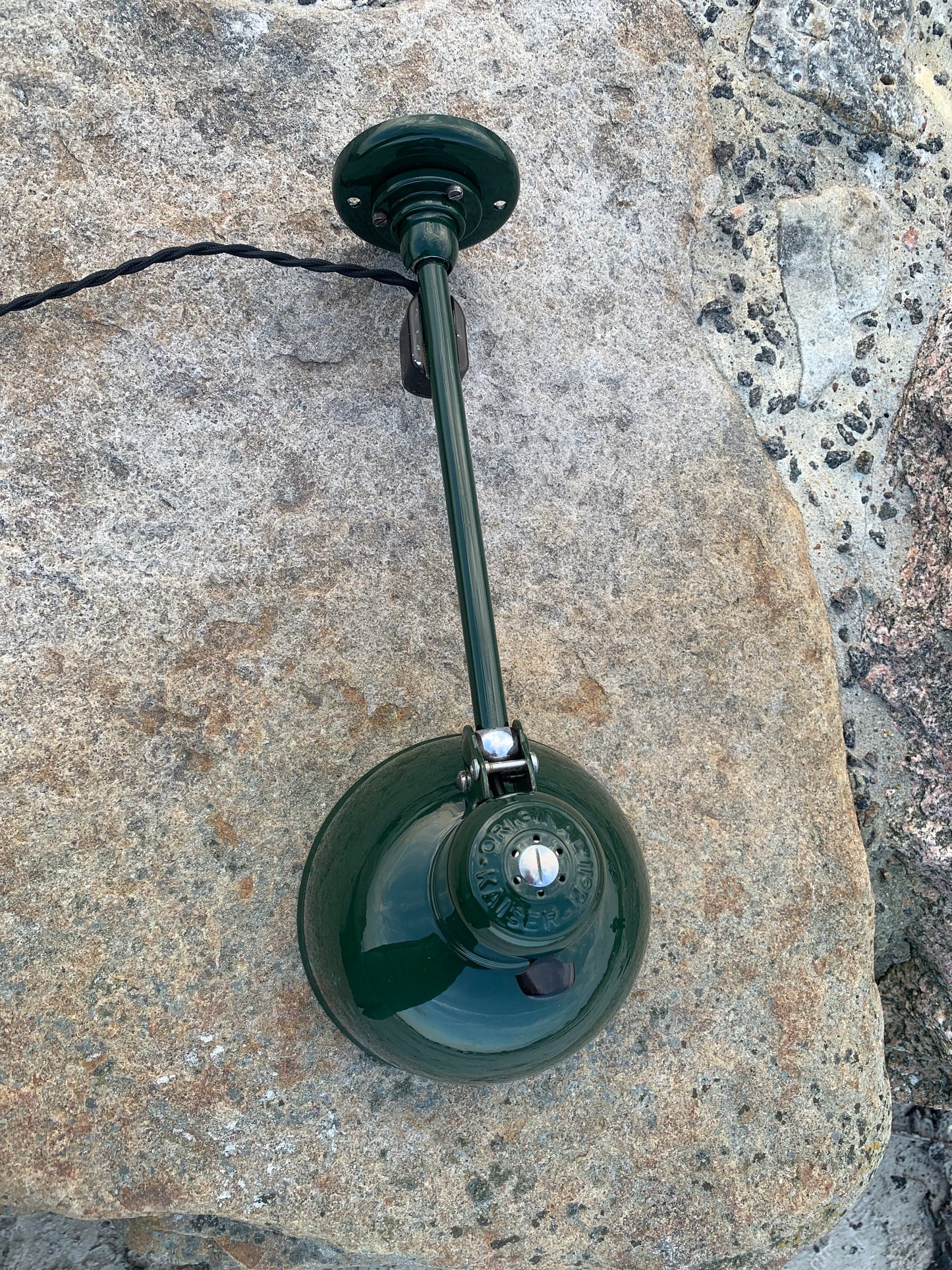 Kaiser Idell 6723 - Grön