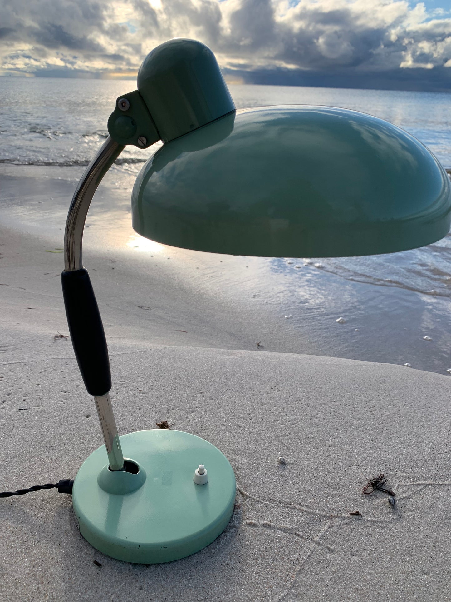 Koranda vintage lampa - Mint