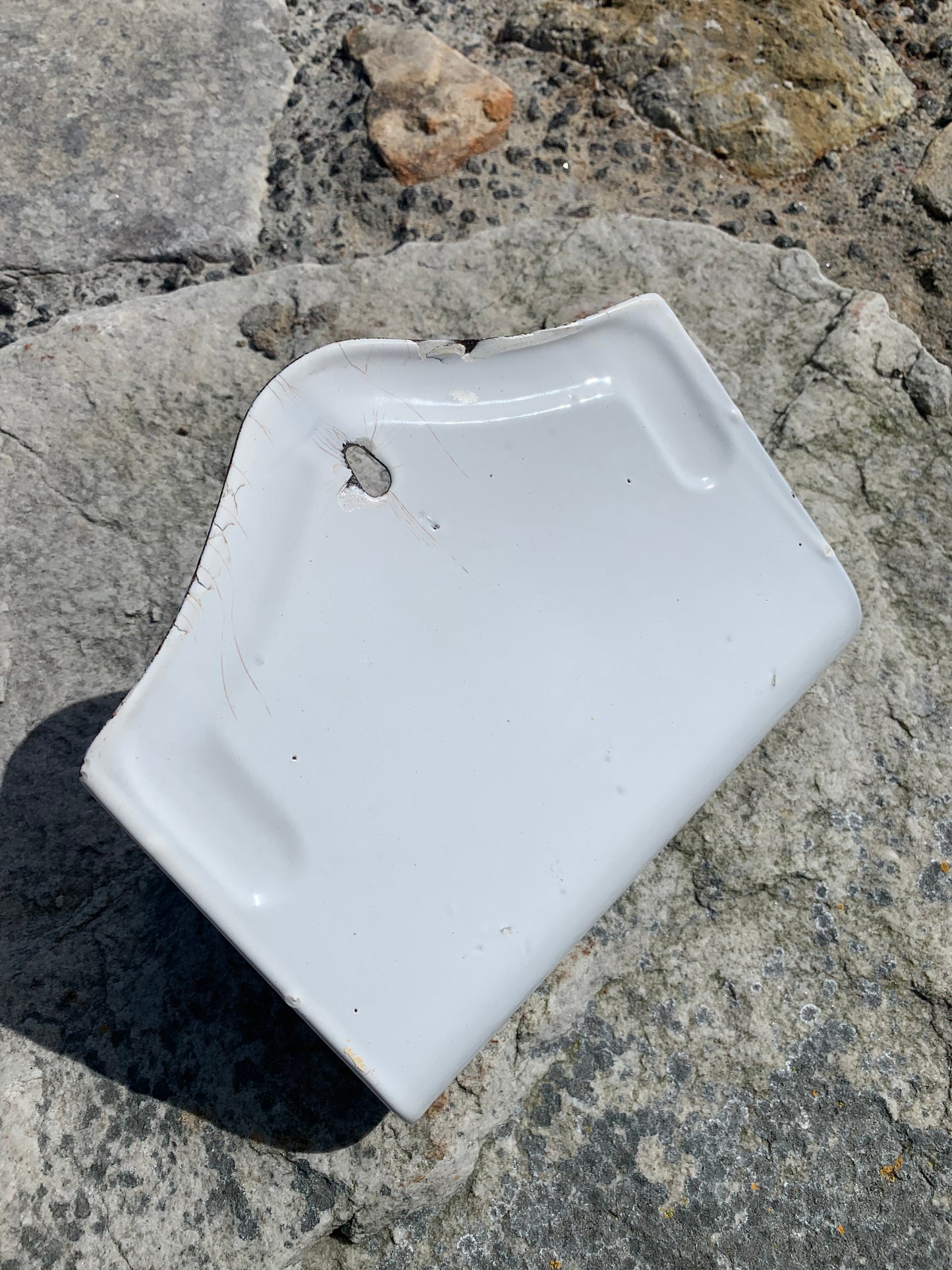 Glud och Marstrand - Förvaring för borstar