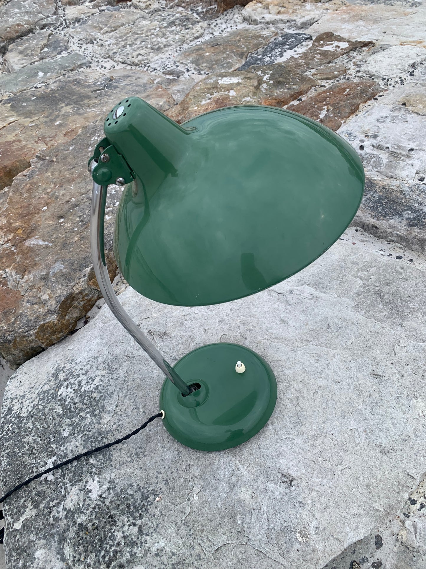 Kaiser Idell 6786 - Original grön