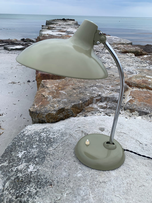 Kaiser Idell 6786 - Grön