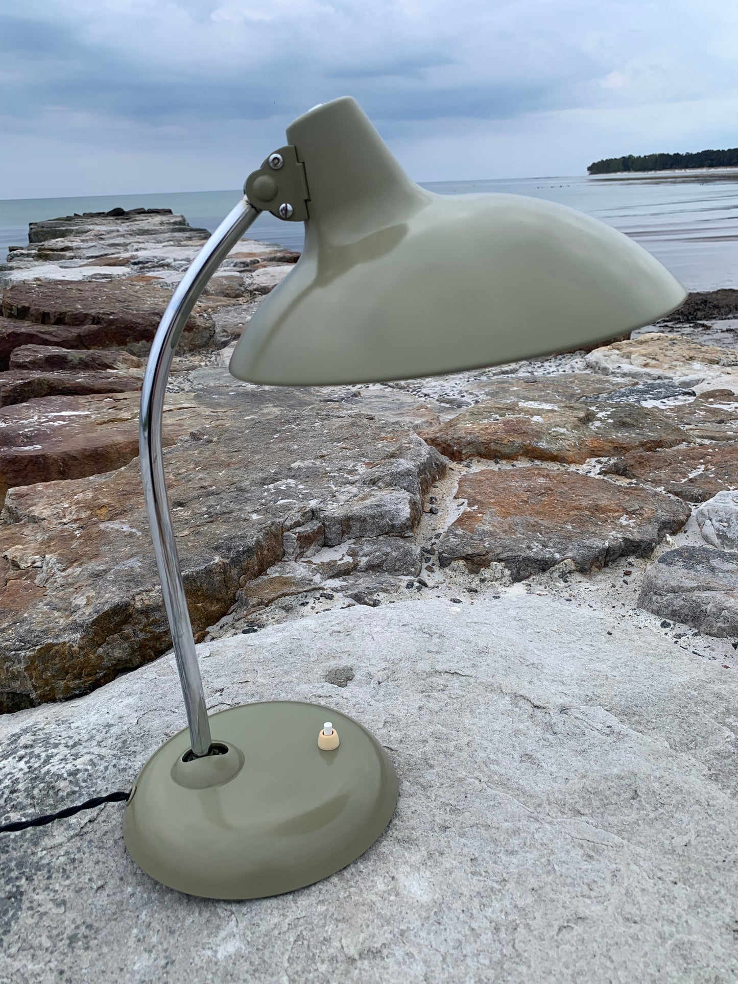 Kaiser Idell 6786 - Grön