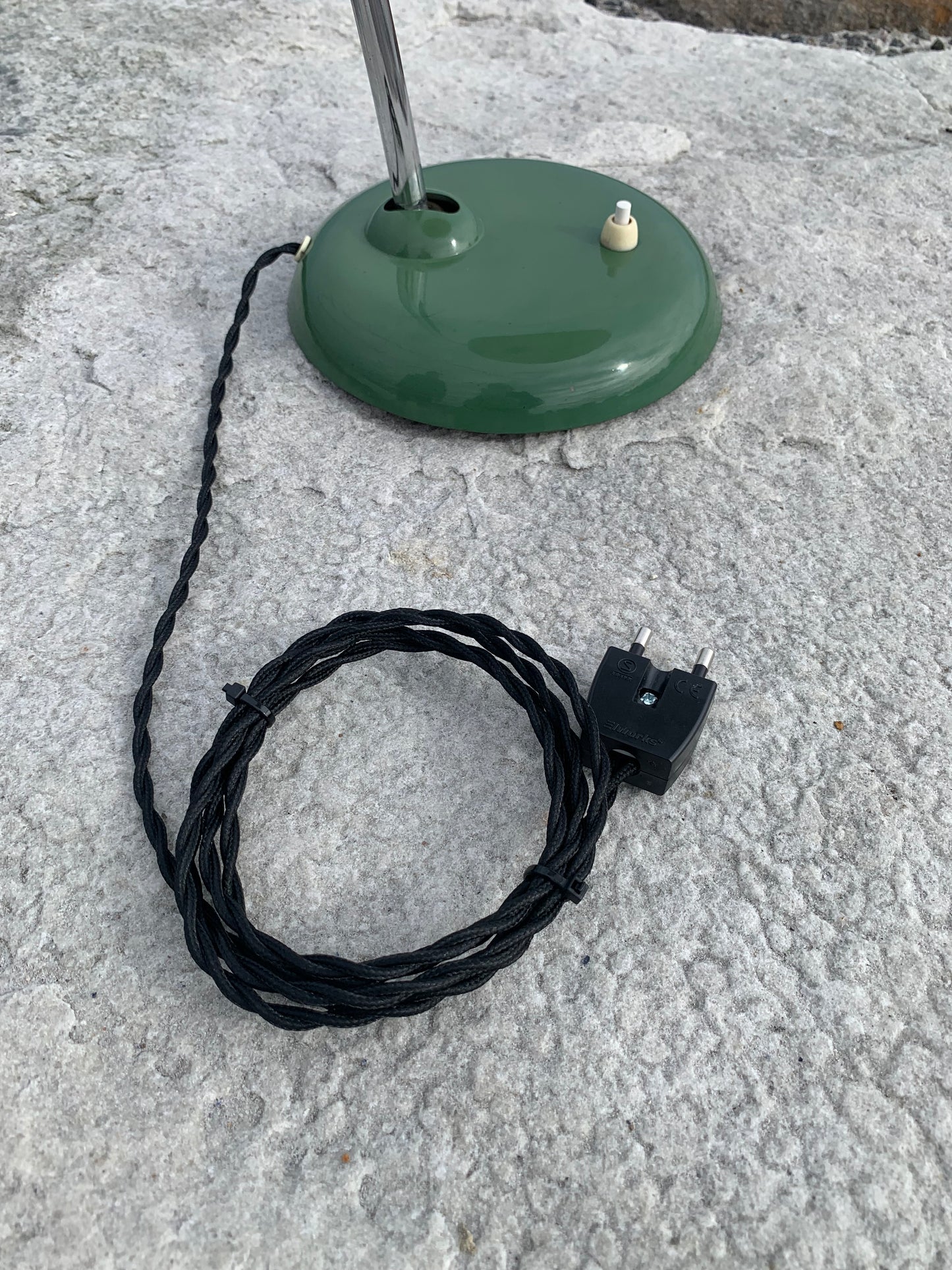 Kaiser Idell 6786 - Original grön