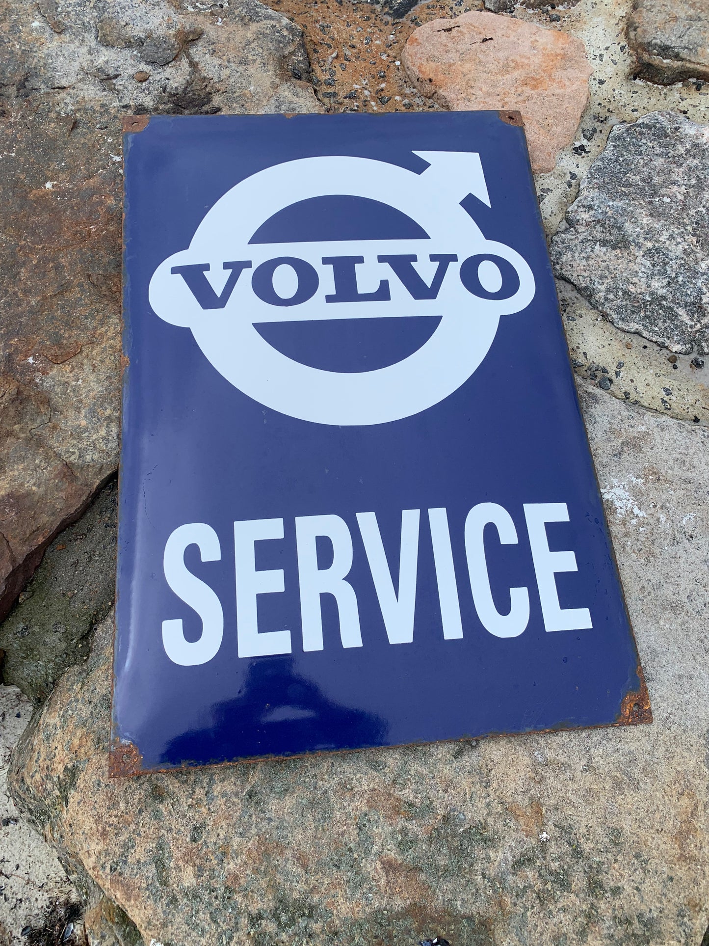 Volvo emaljskylt (kuplad)