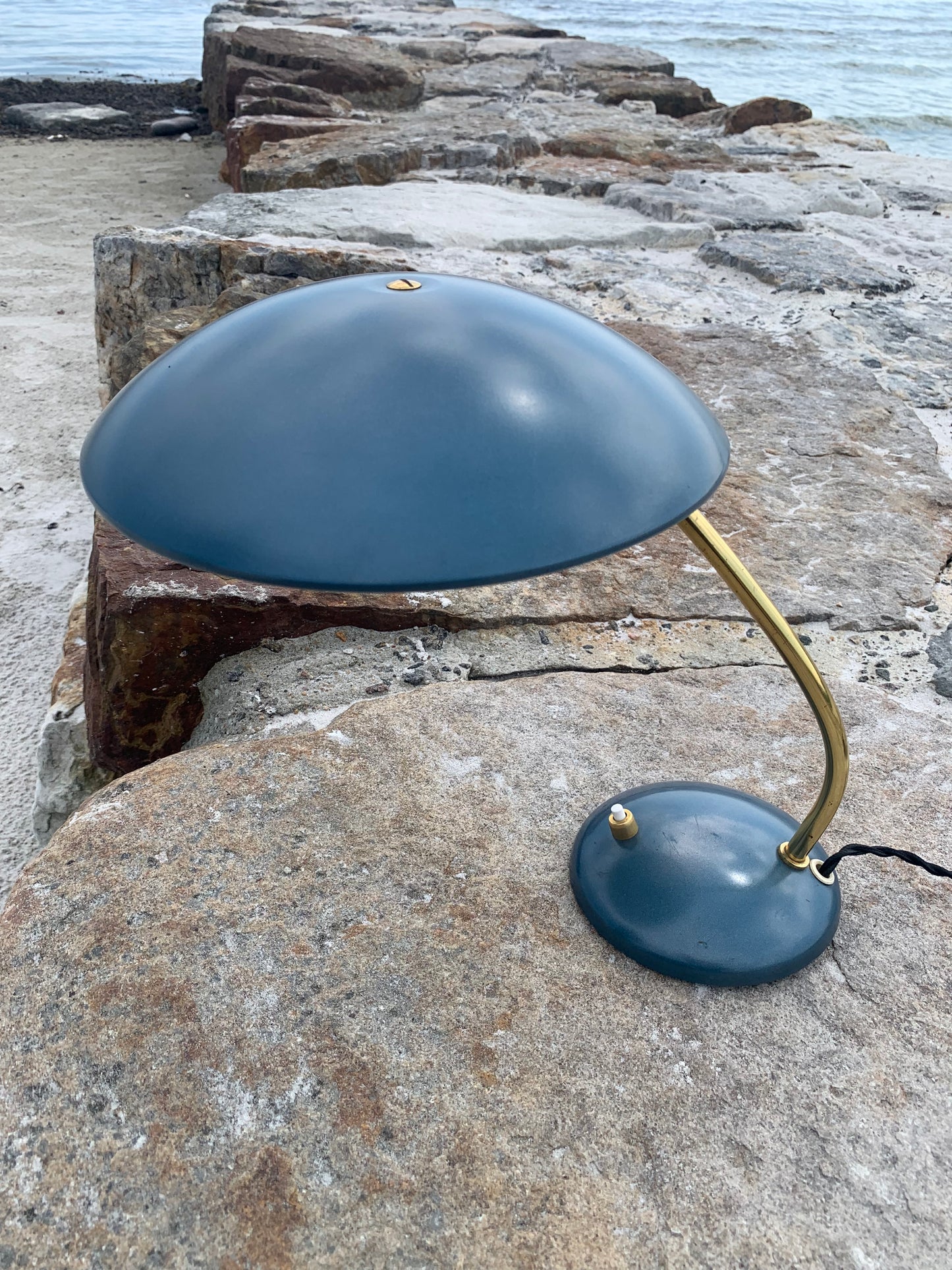 Kaiser Idell 6781 - Original petroleumblå