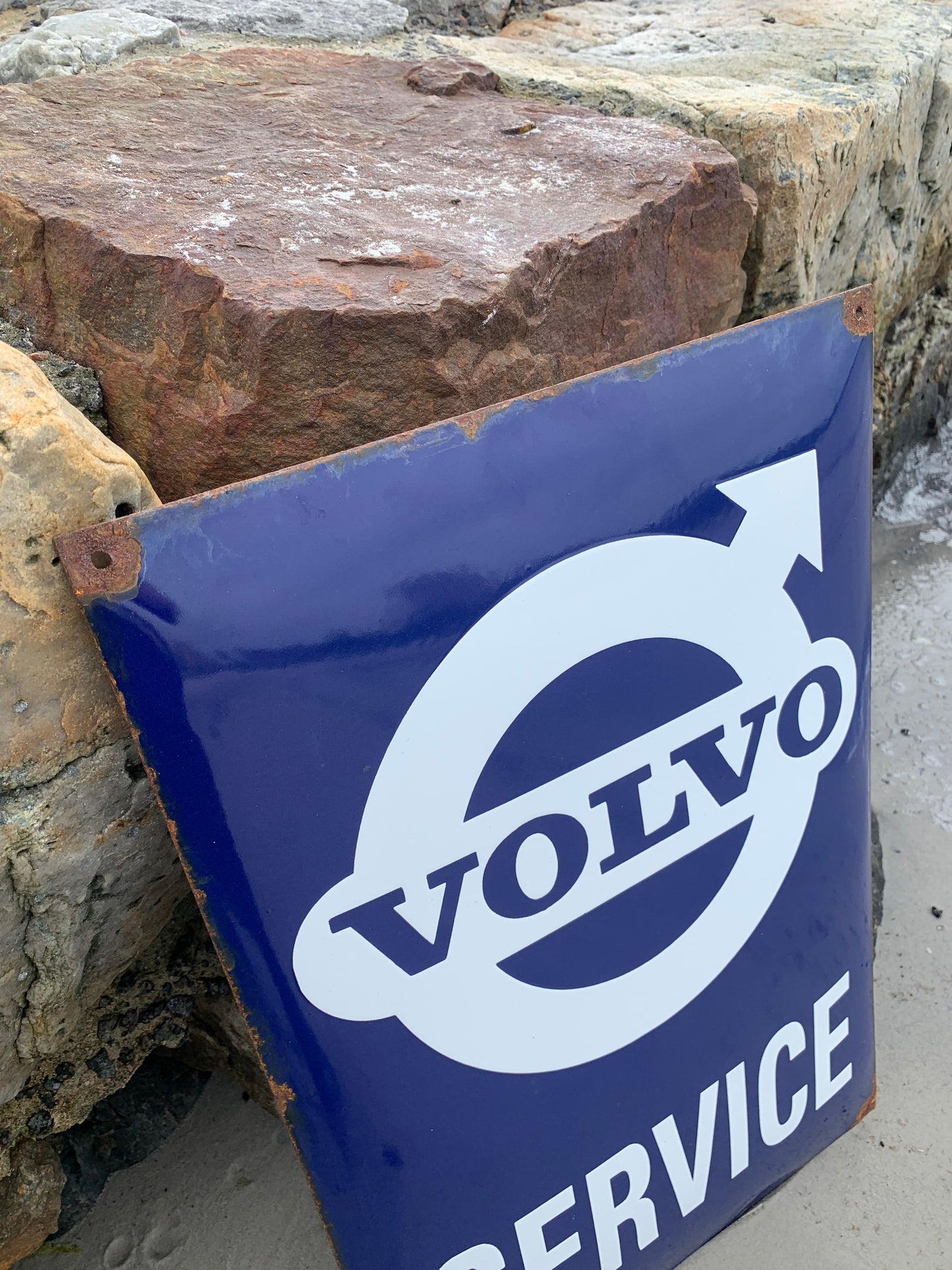 Volvo emaljskylt (kuplad)