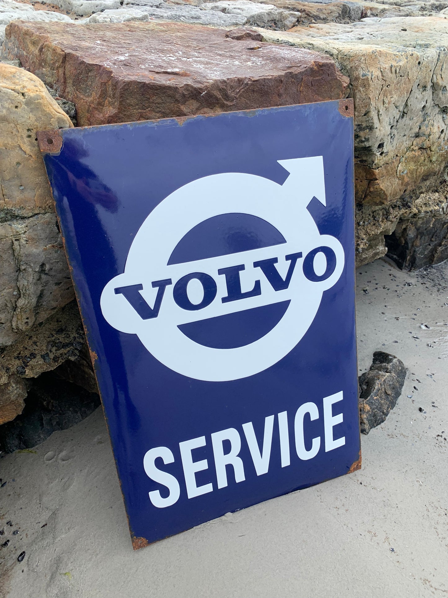 Volvo emaljskylt (kuplad)