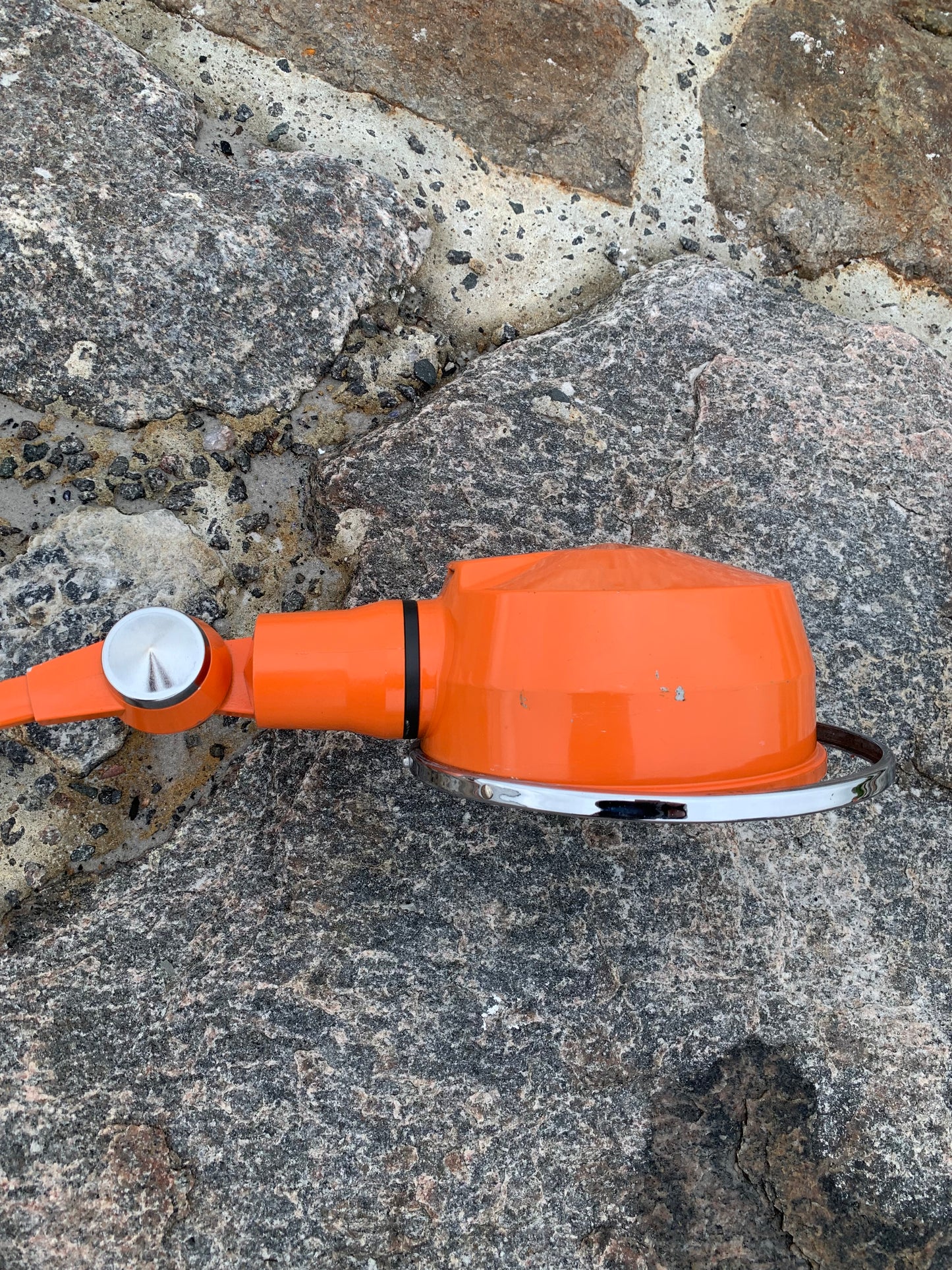 Jieldé-lampa med bordsfäste