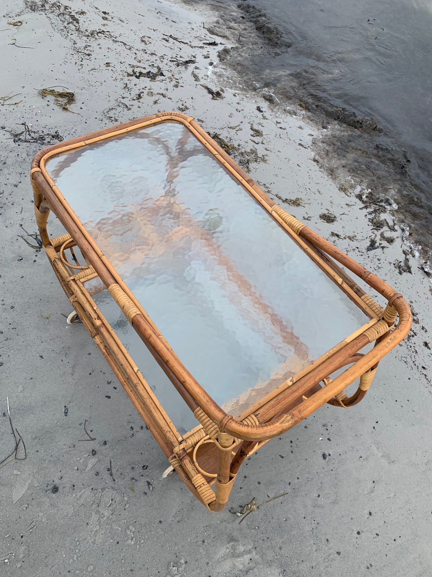 Bambusbord med hjul