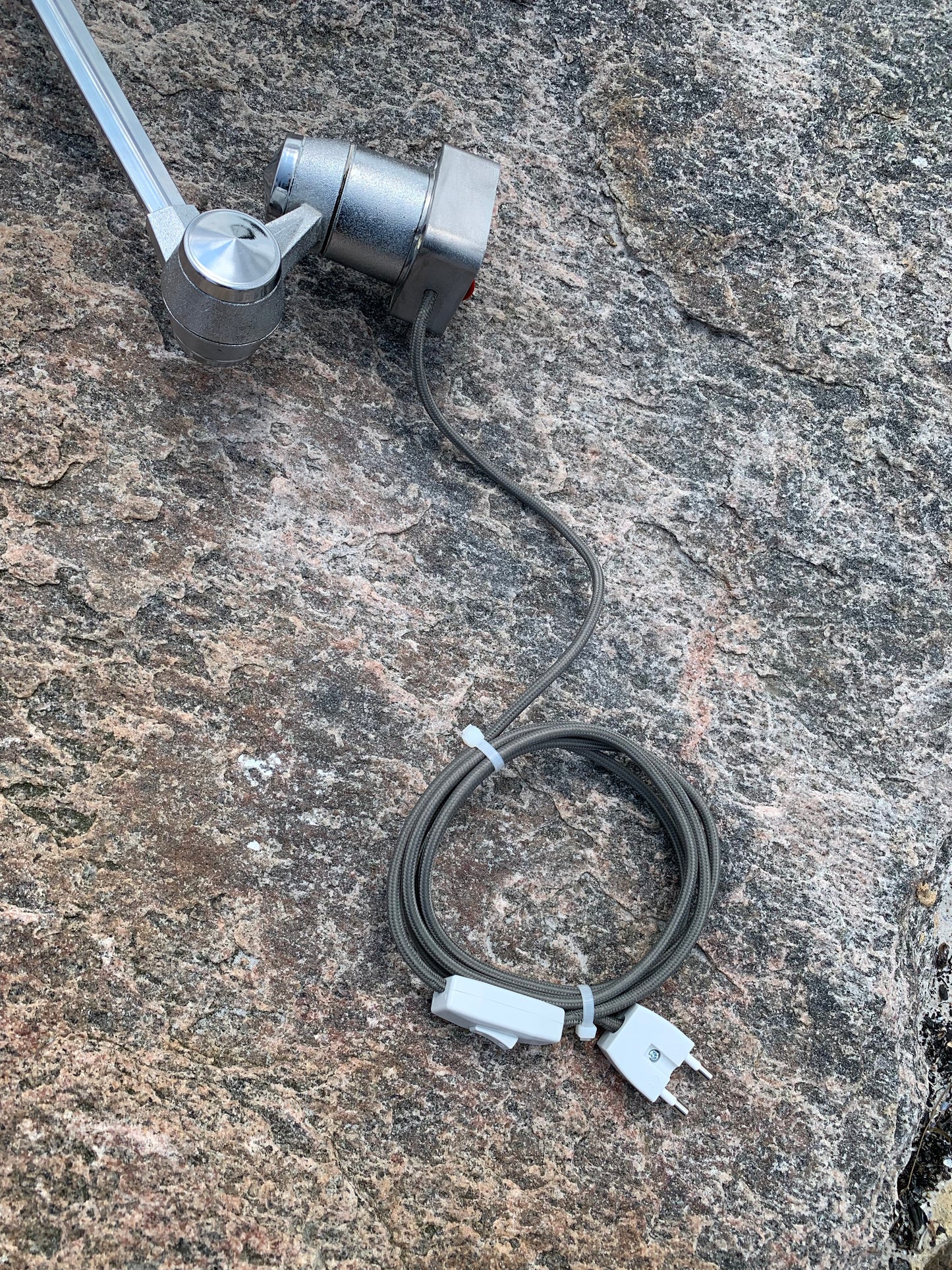 Sällsynt Jieldé vägg-/taklampa i krom