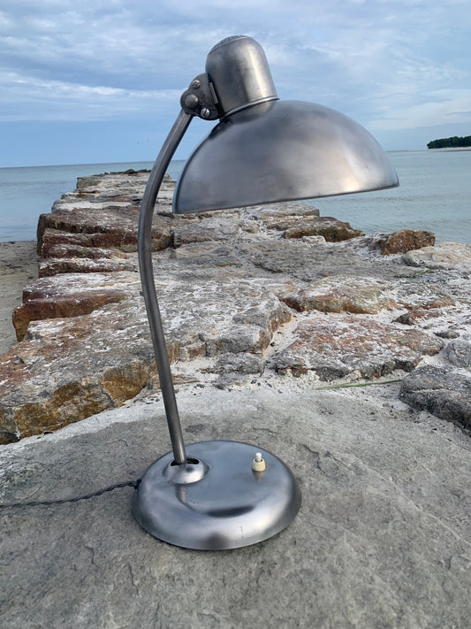 Kaiser Idell 6556 - Rå metall