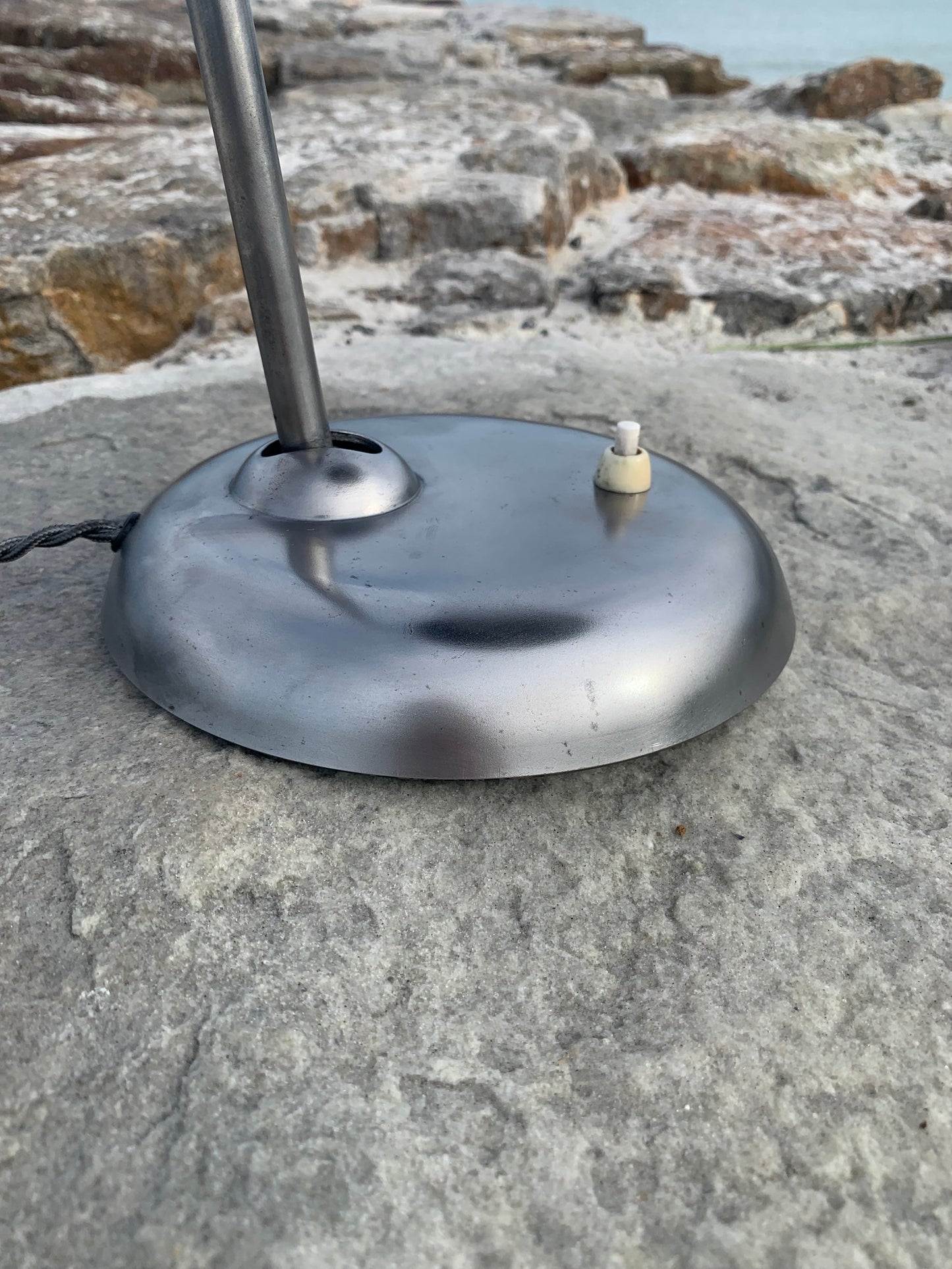Kaiser Idell 6556 - Rå metall