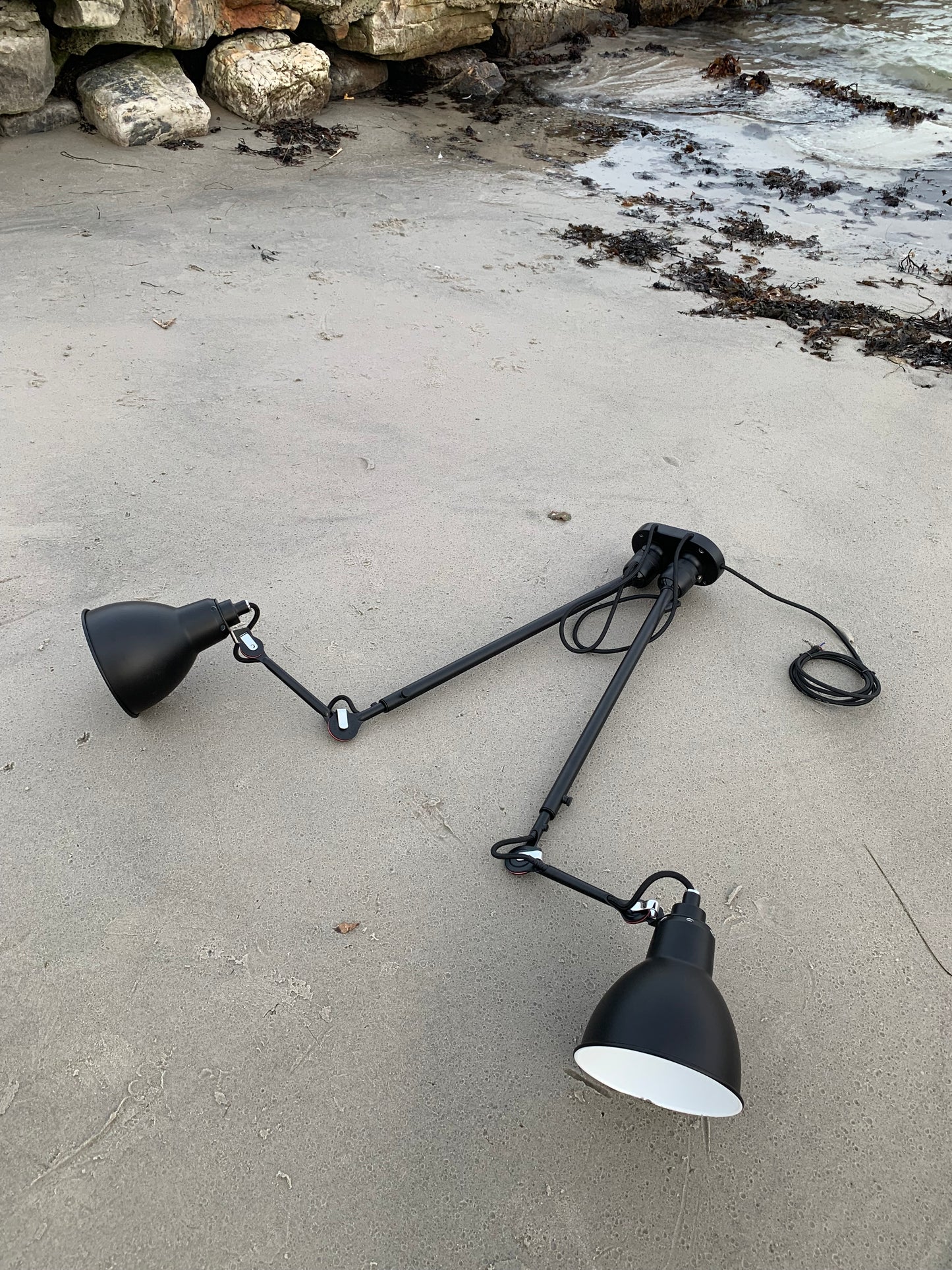 Lampe Gras N302 dubbellampa - Svart