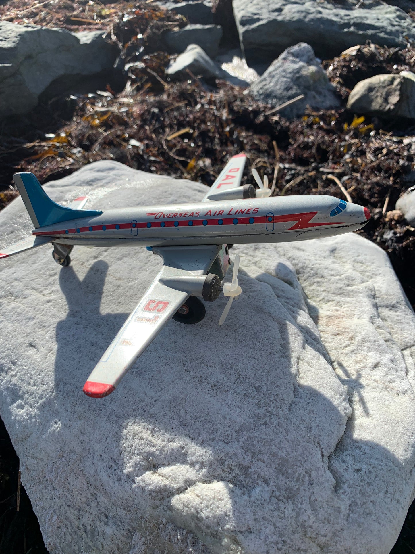 Modellflygplan från Overseas Air Line