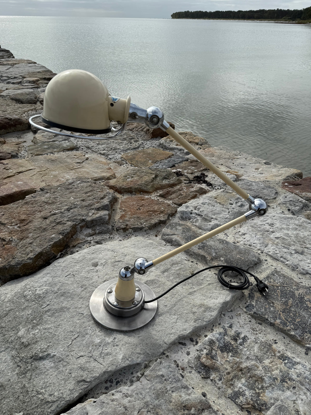 Jieldé bordslampa med två armar och bländskydd (Sällsynt utgåva)