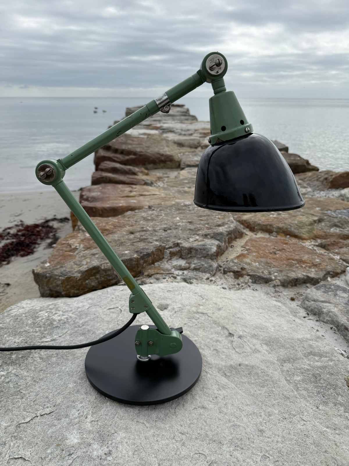 Midgaard bordslampa - Designad av Curt Fischer