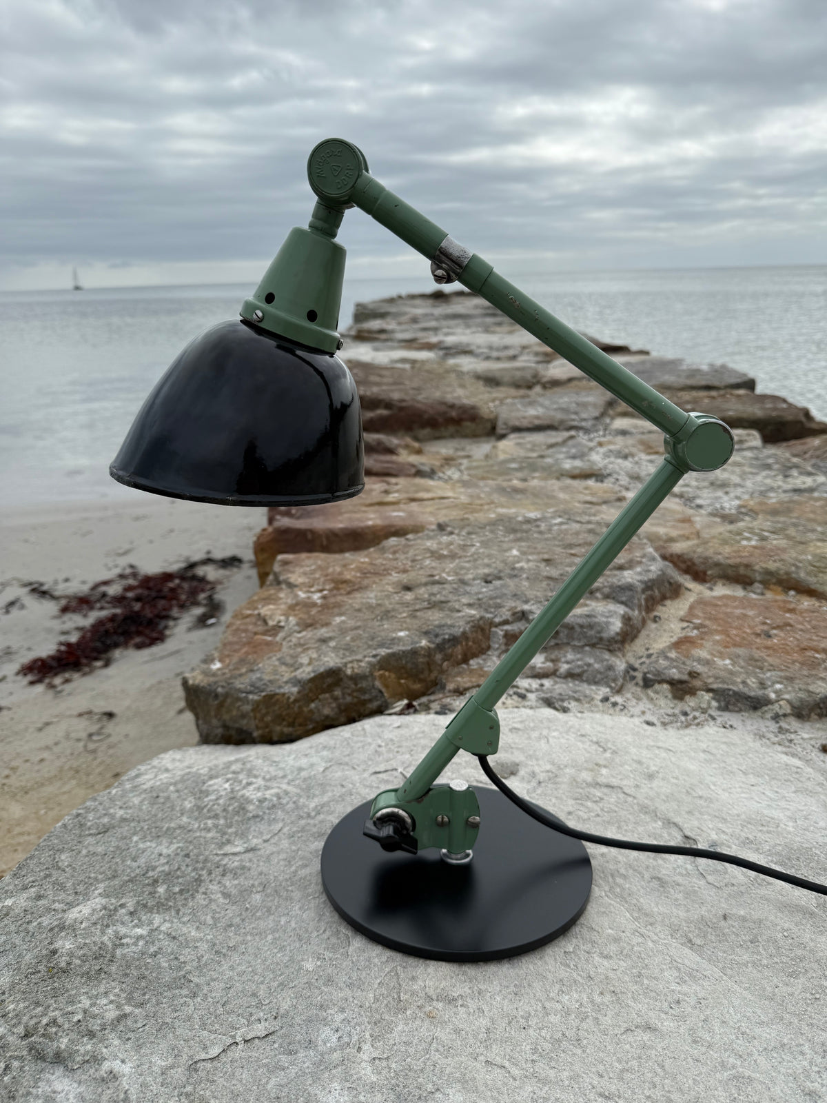 Midgaard bordslampa - Designad av Curt Fischer