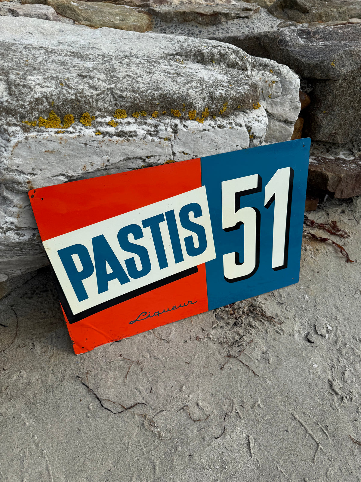 Pastis 51 reklamskylt i litografiskt stål från 1957