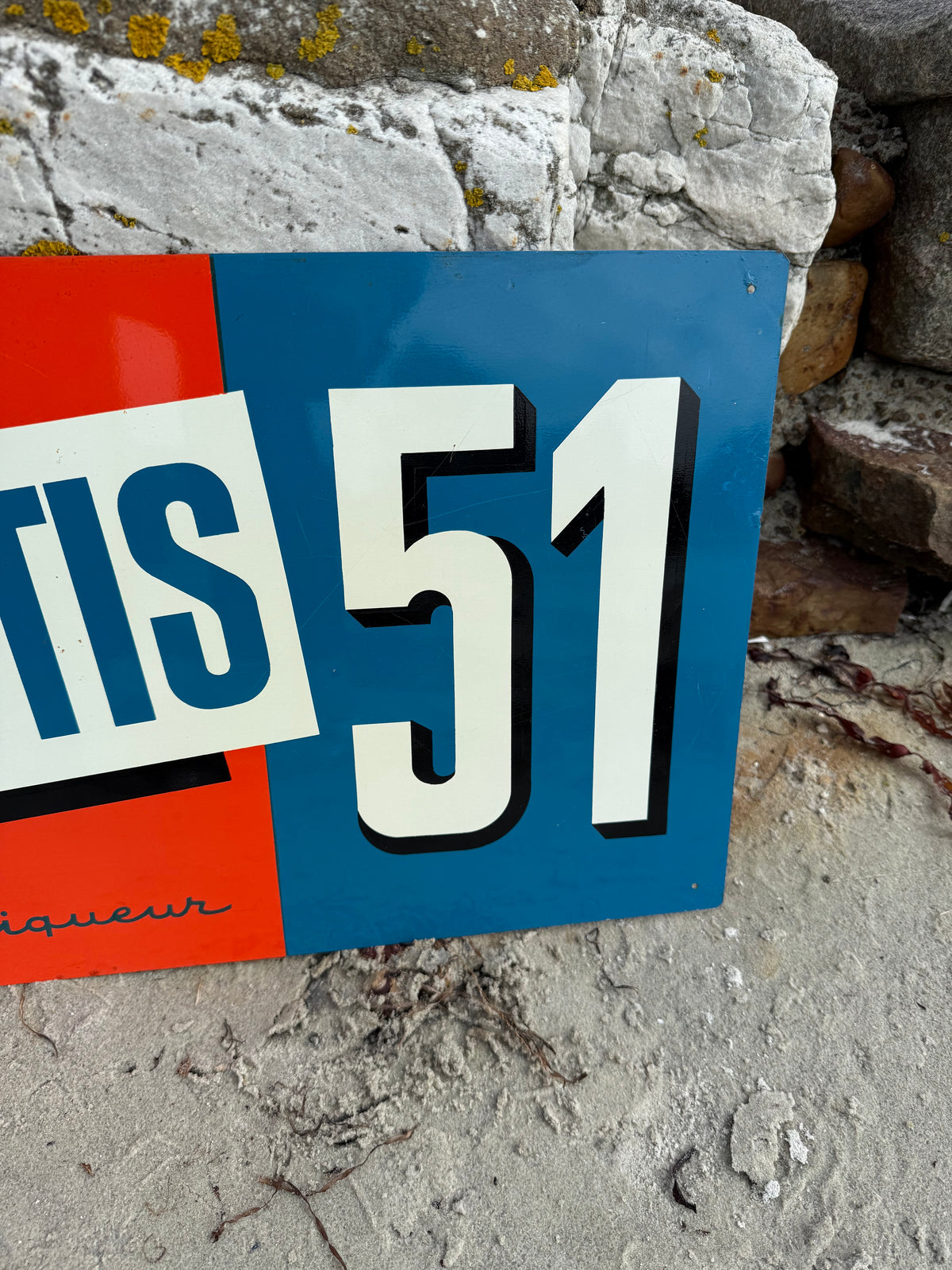 Pastis 51 reklamskylt i litografiskt stål från 1957