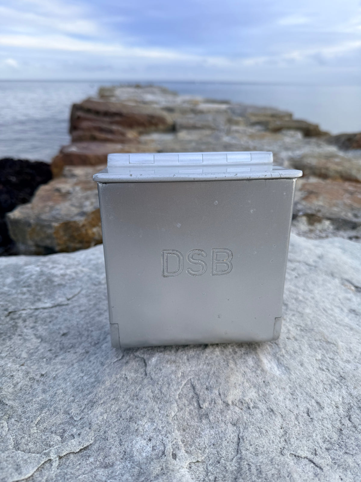 DSB Askfat med logotyp