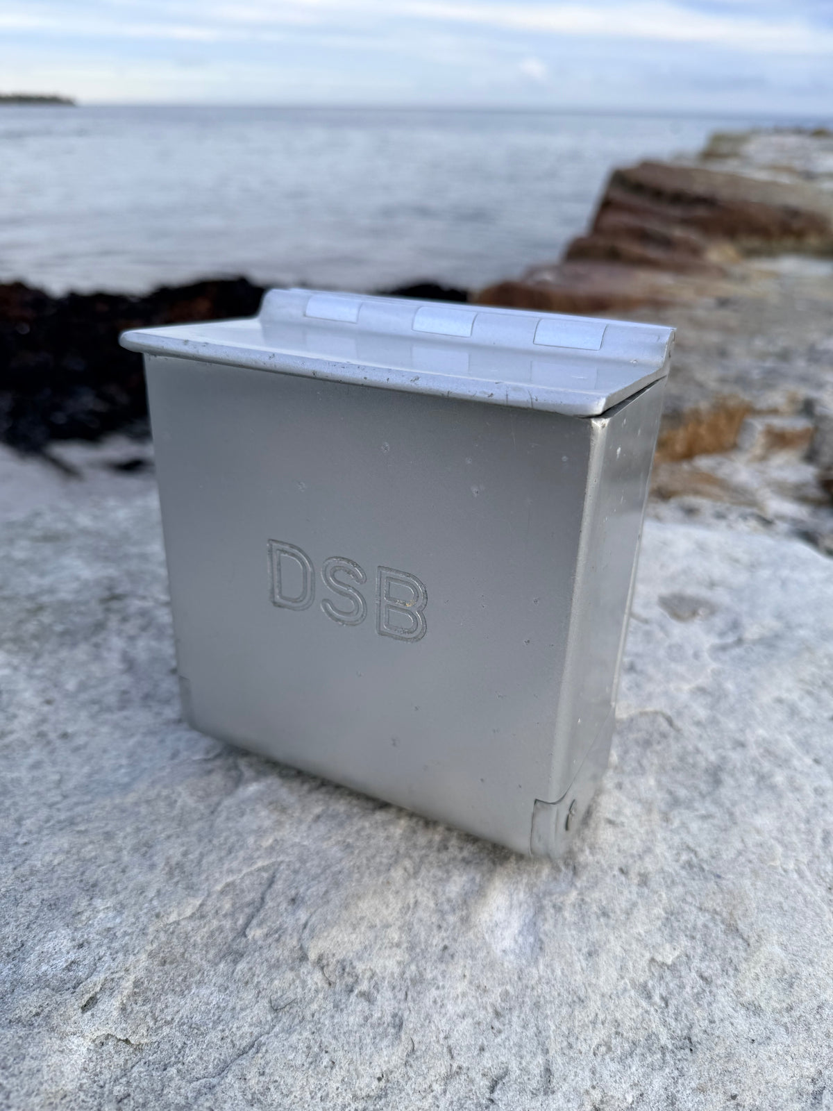 DSB Askfat med logotyp