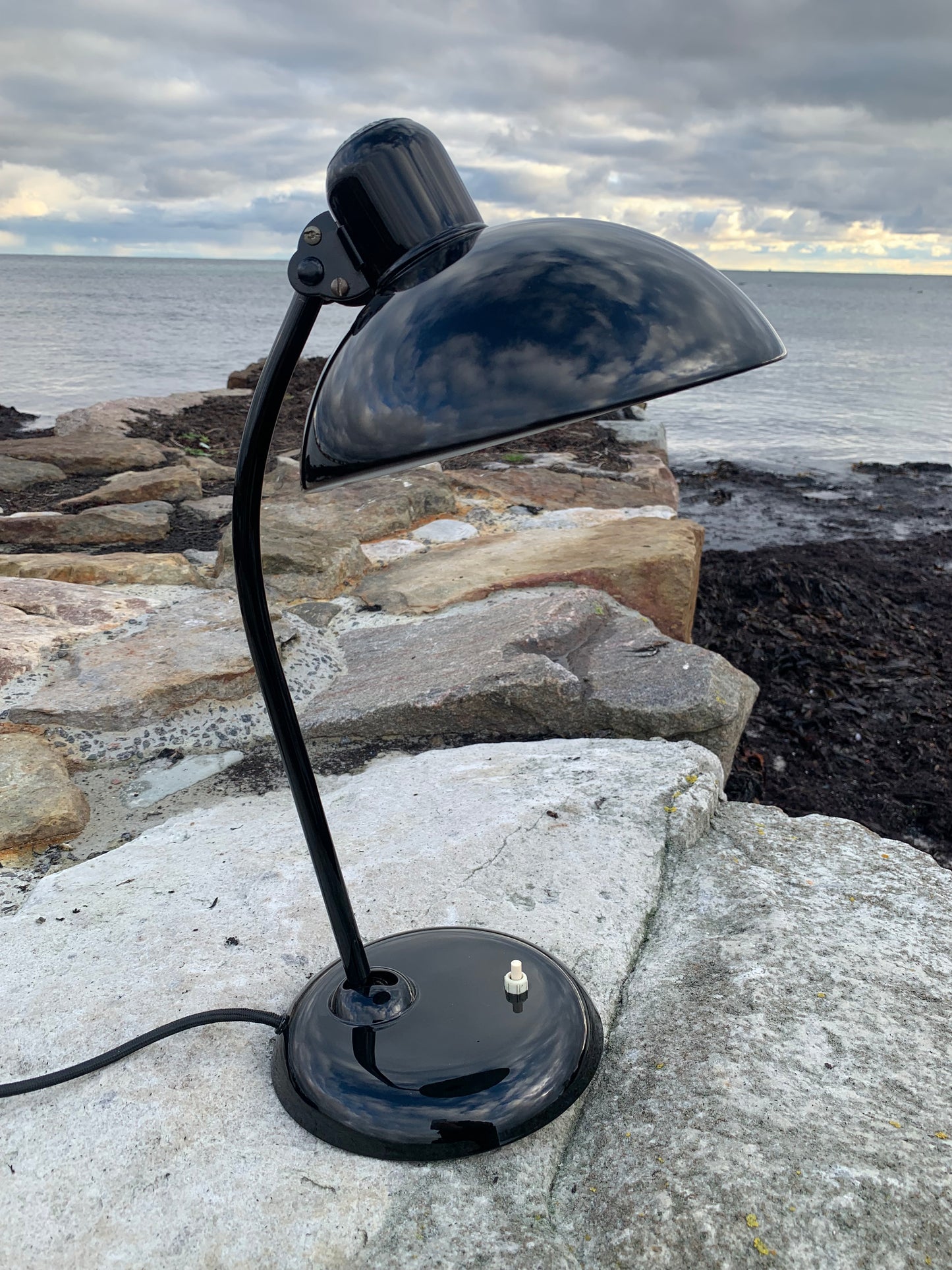 Kaiser Idell 6556 - Svart