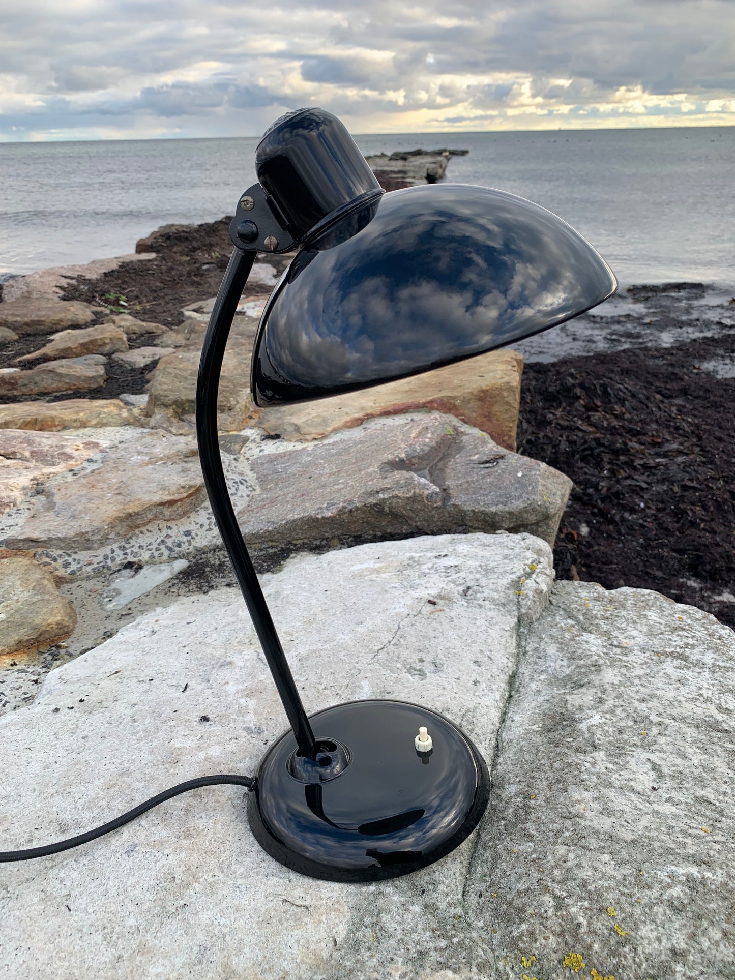 Kaiser Idell 6556 - Svart